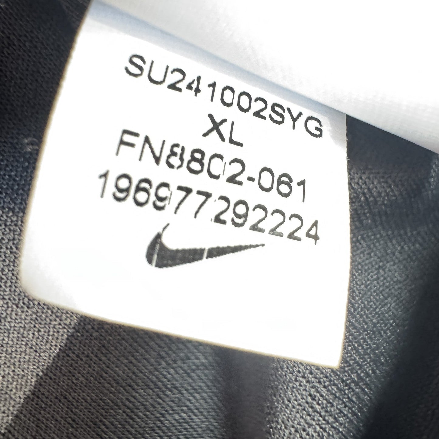 Liverpool 2024/2025 Goalkeeper Football Shirt  XL