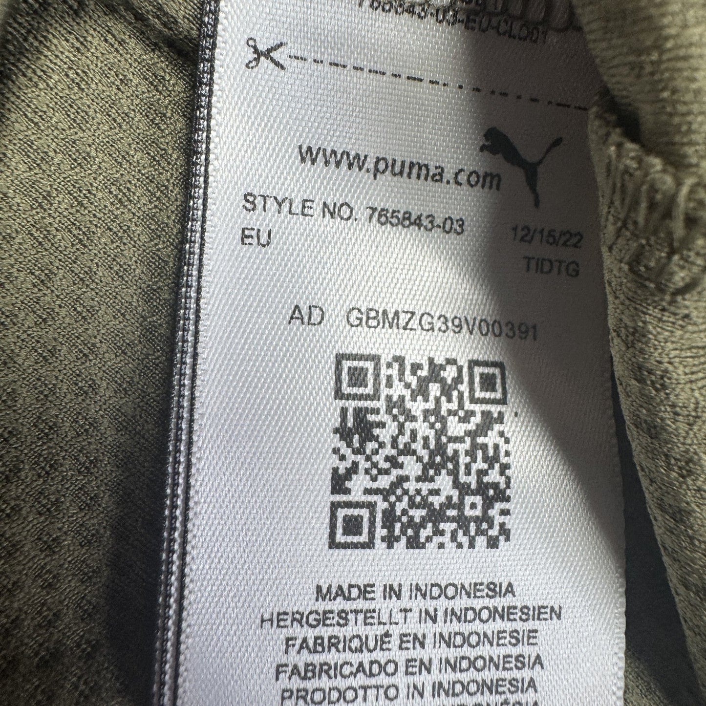 AC Milan 2022/2023 Third Football Shirt  XL