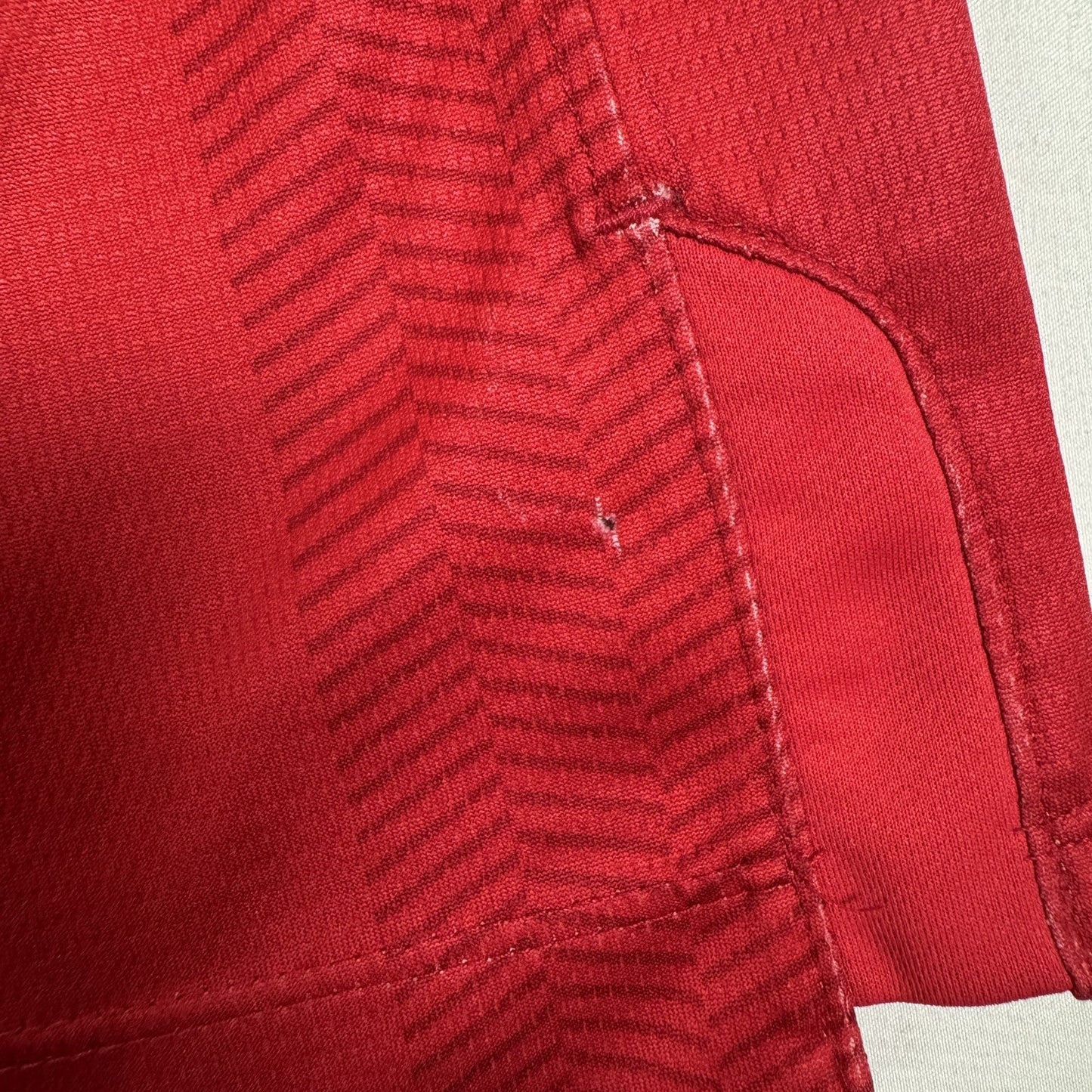 Wales 2011/2012 Home Football Shirt  Medium