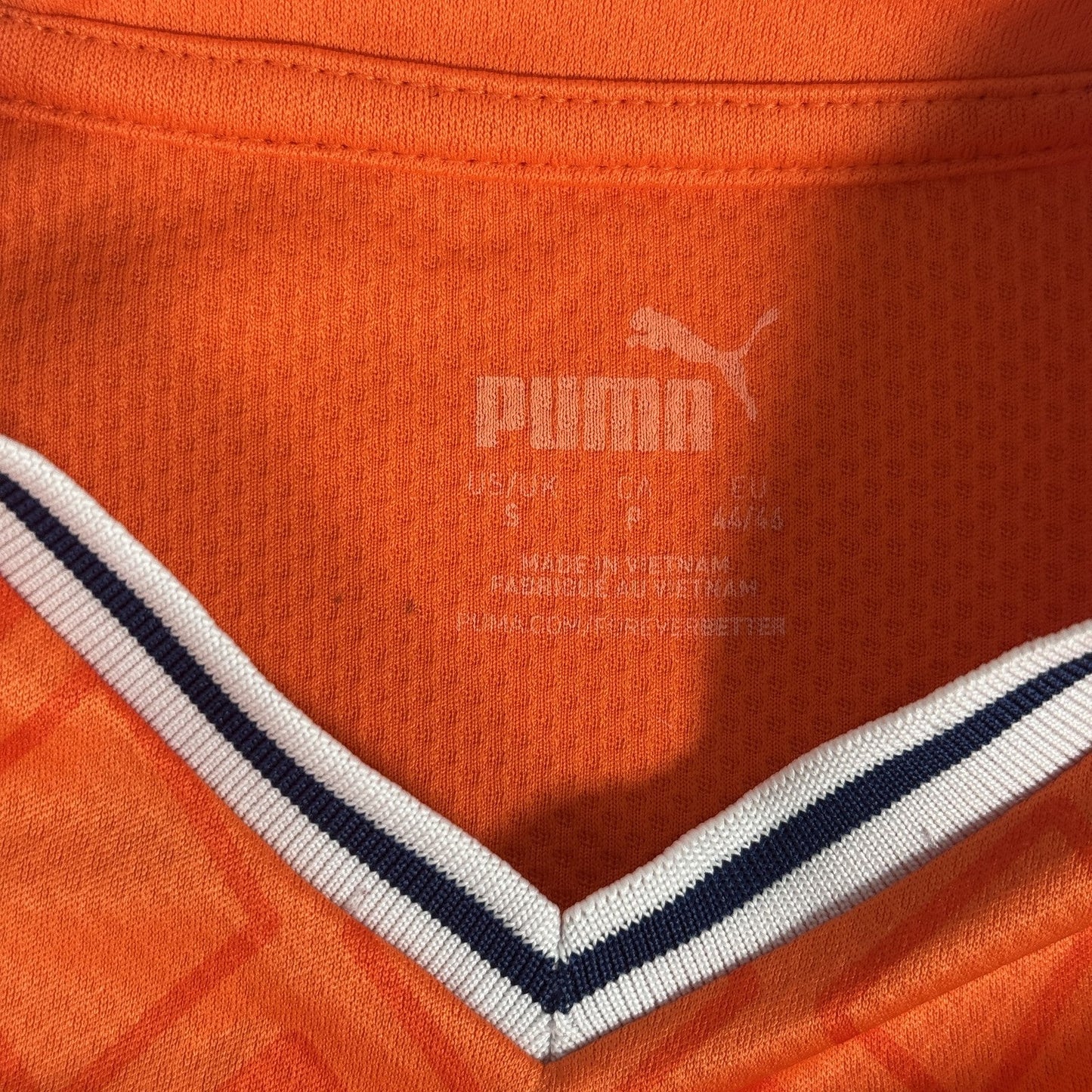 Blackpool 2022/2023 Home Football Shirt  Small