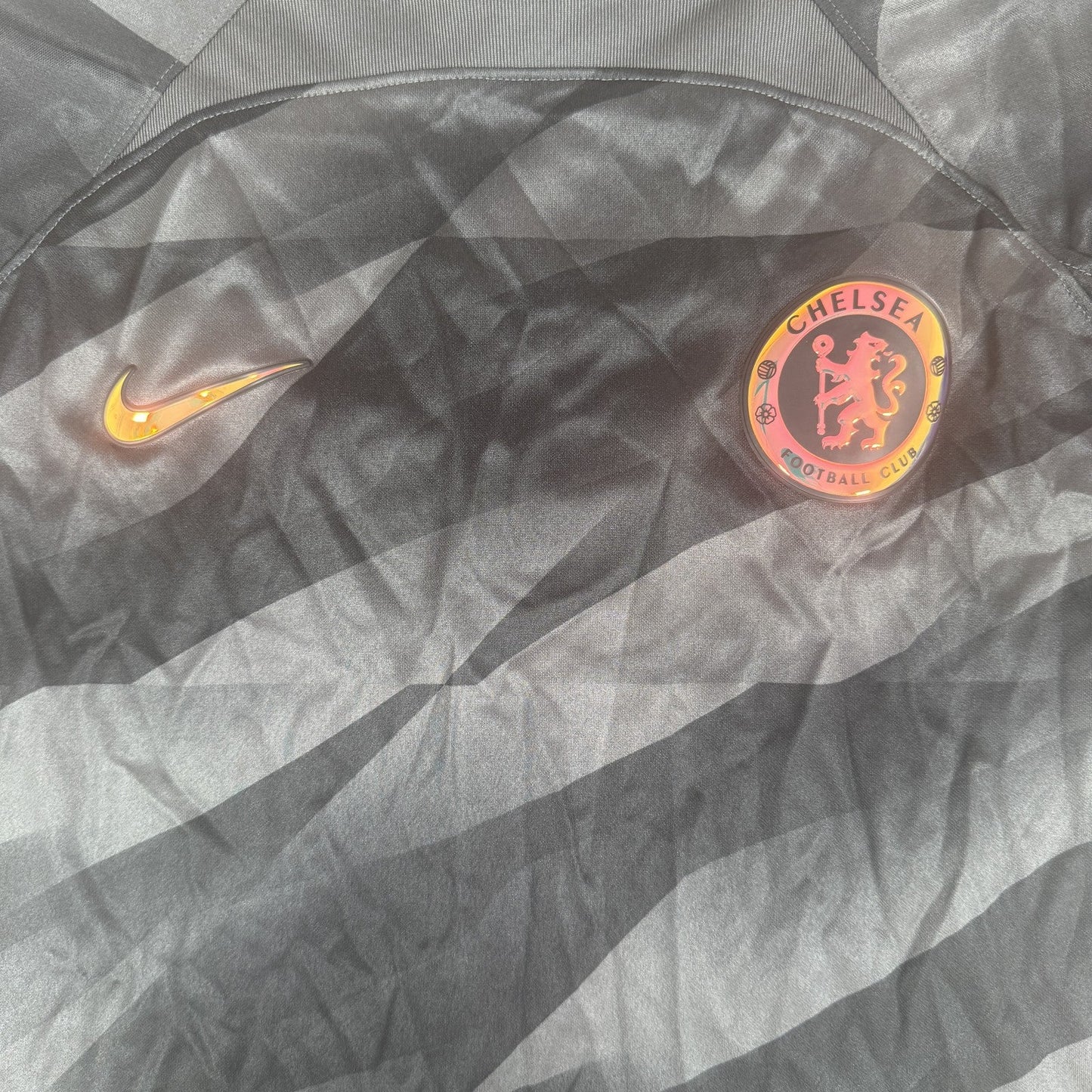 Chelsea 2023/2024 Goalkeeper Football Shirt  XL