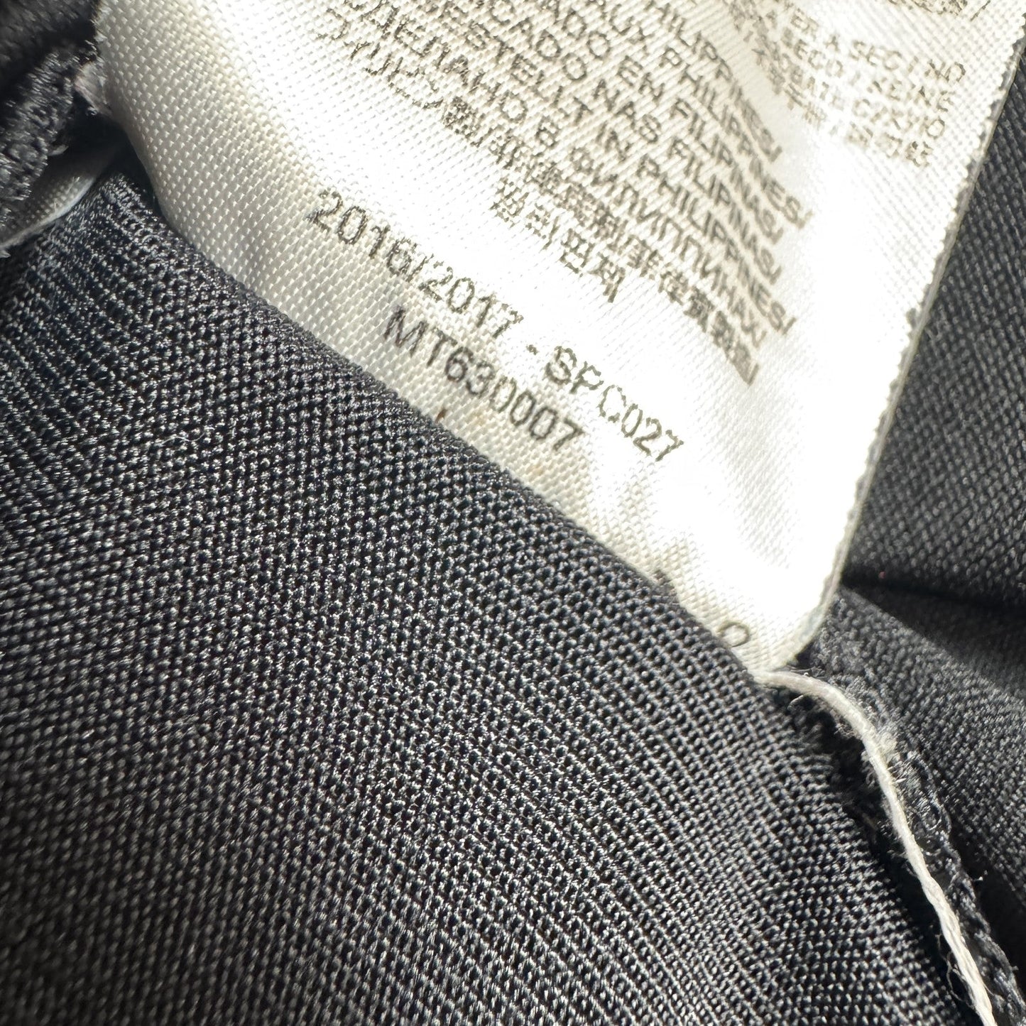 Liverpool 2016/2017 Away Football Shirt  Small