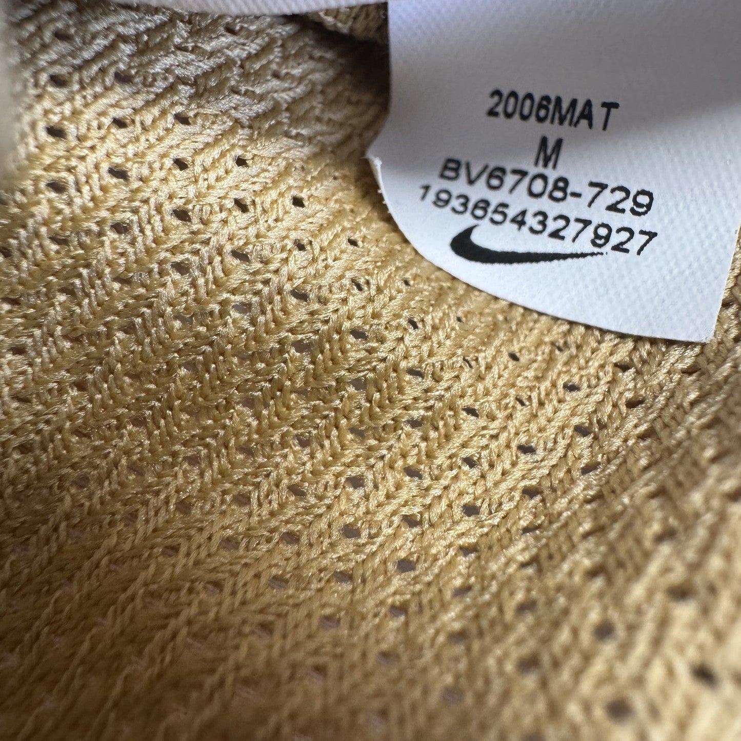 FC Utrecht 2021/2022 Third Football Shirt  Medium