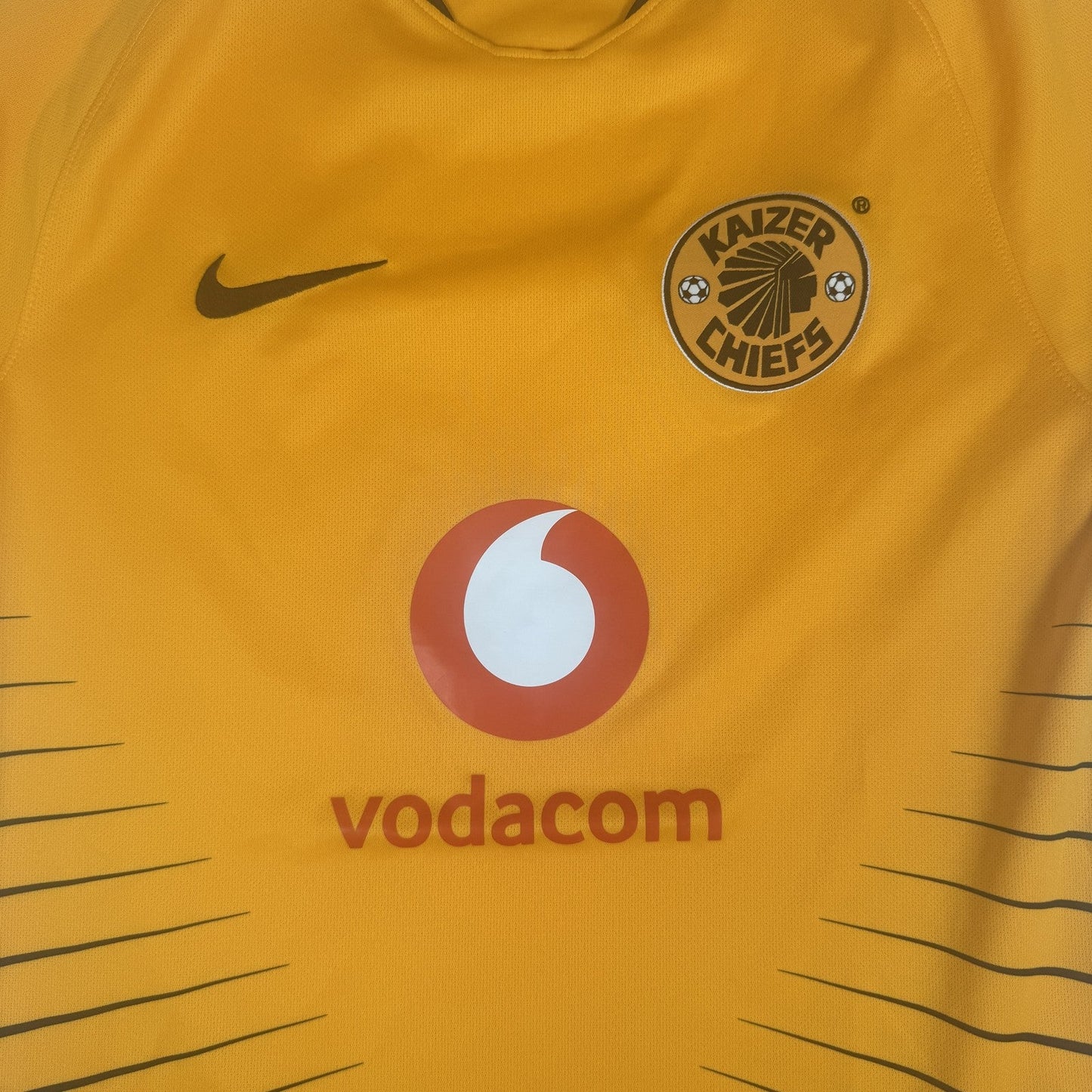 Kaizer Chiefs 2018/2019 Home Football Shirt  Small