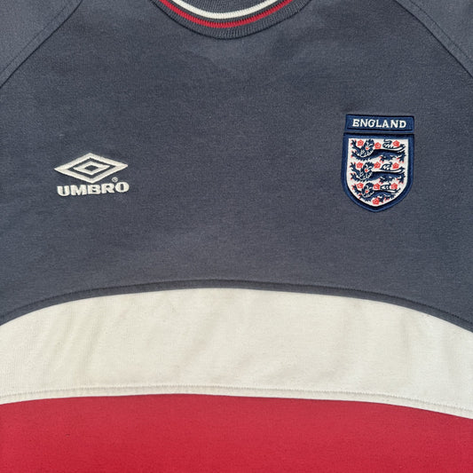 England 1999/2000/2001 Umbro Training Sweatshirt  Large