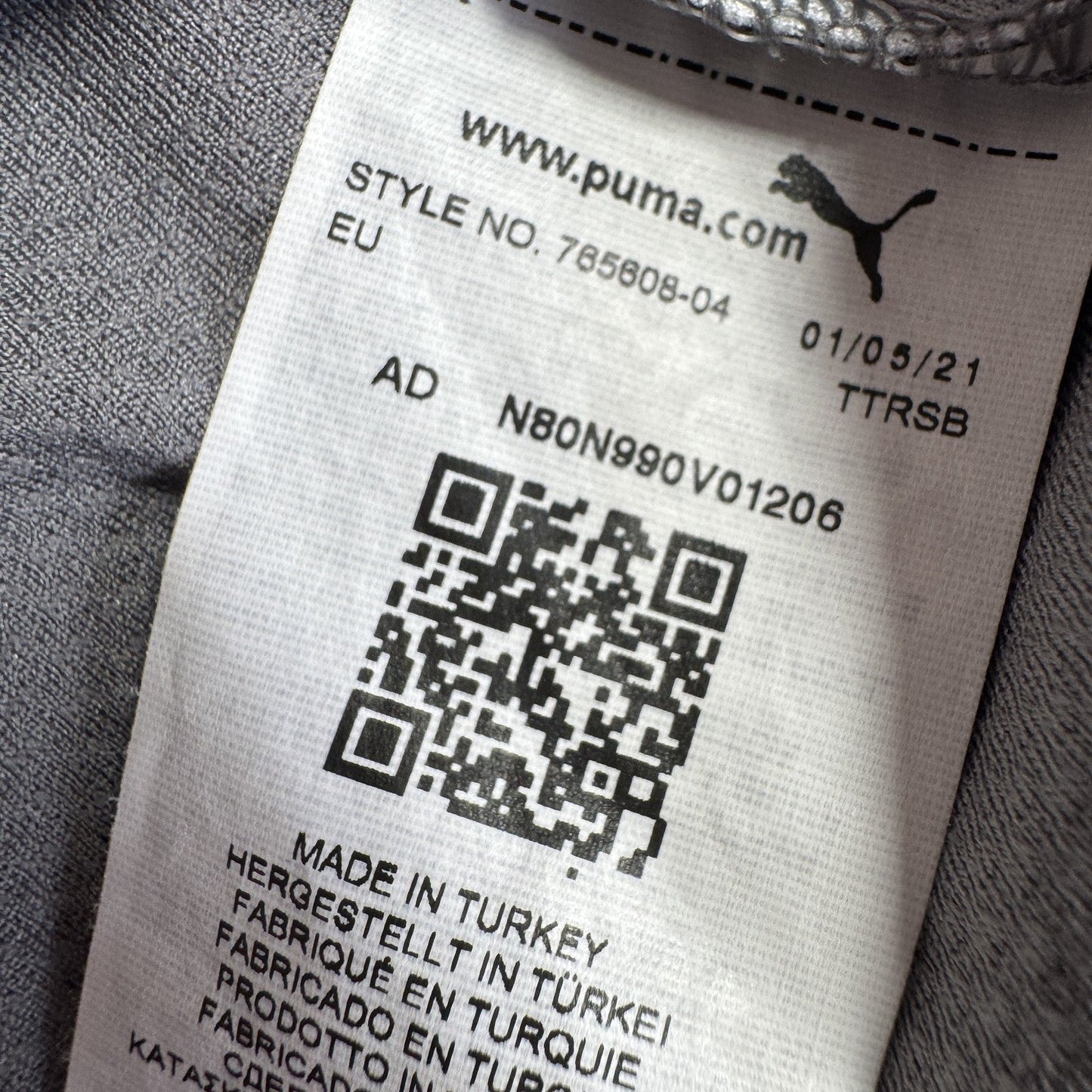 Valencia 2021/2022 Fourth Football Shirt  Small