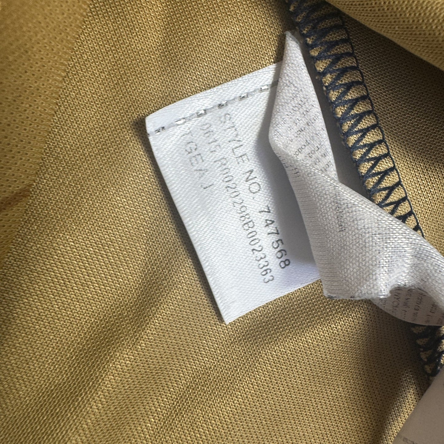 Arsenal 2015/2016 Away Football Shirt  Small