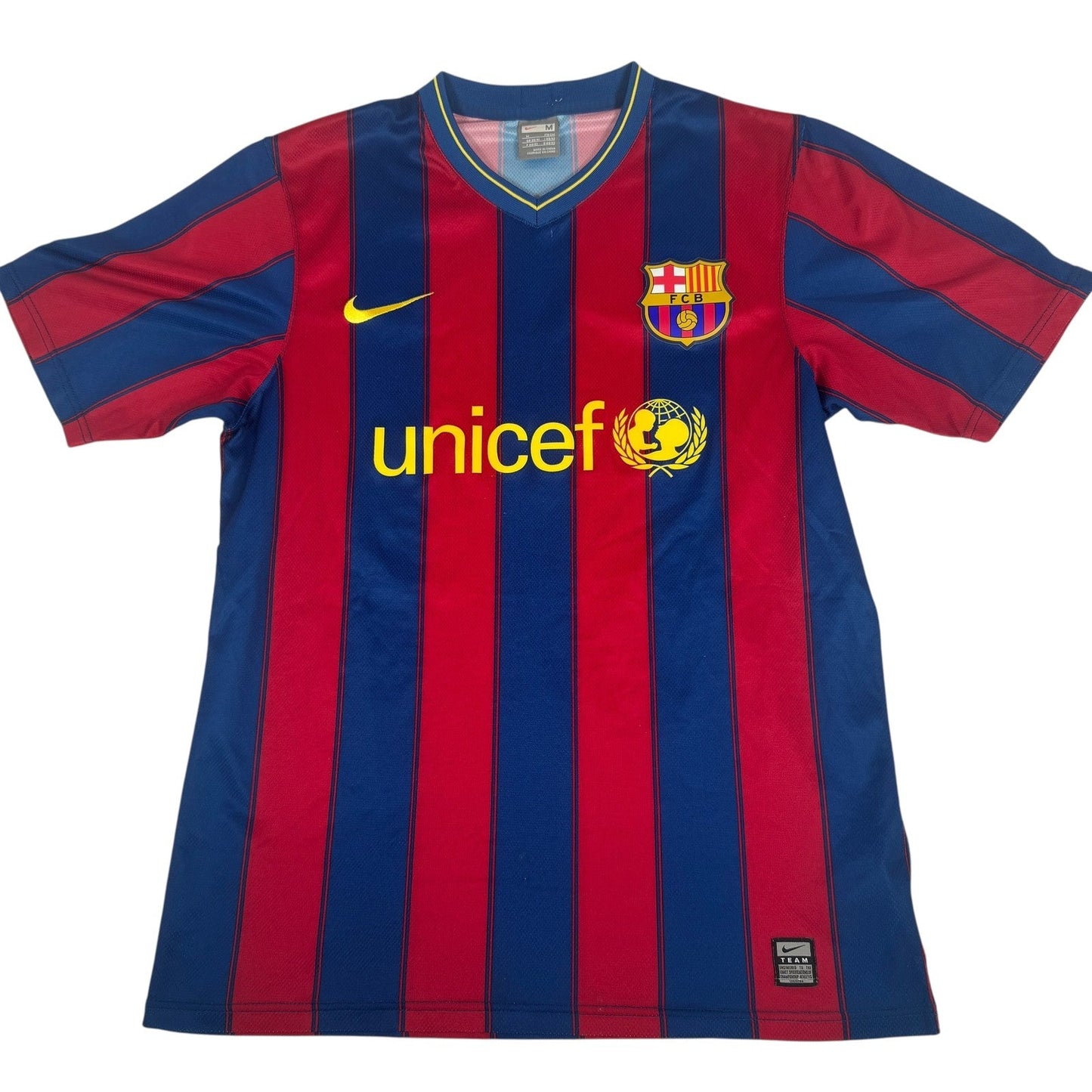 Barcelona 2009/2010 Home Basic Football Shirt  Medium
