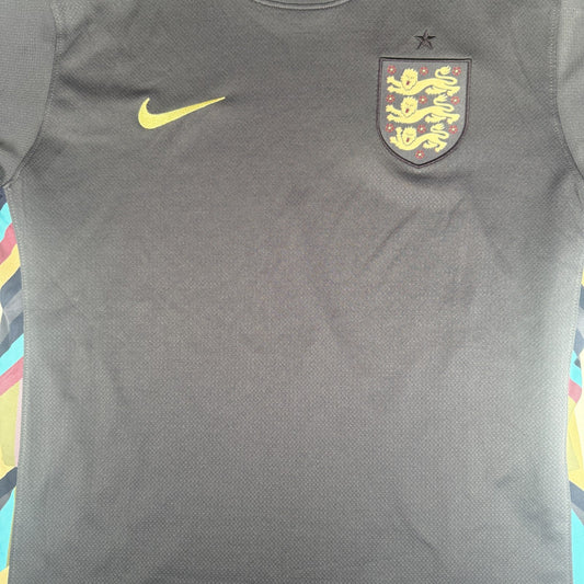 England 2024/2025 Away Football Shirt  Large