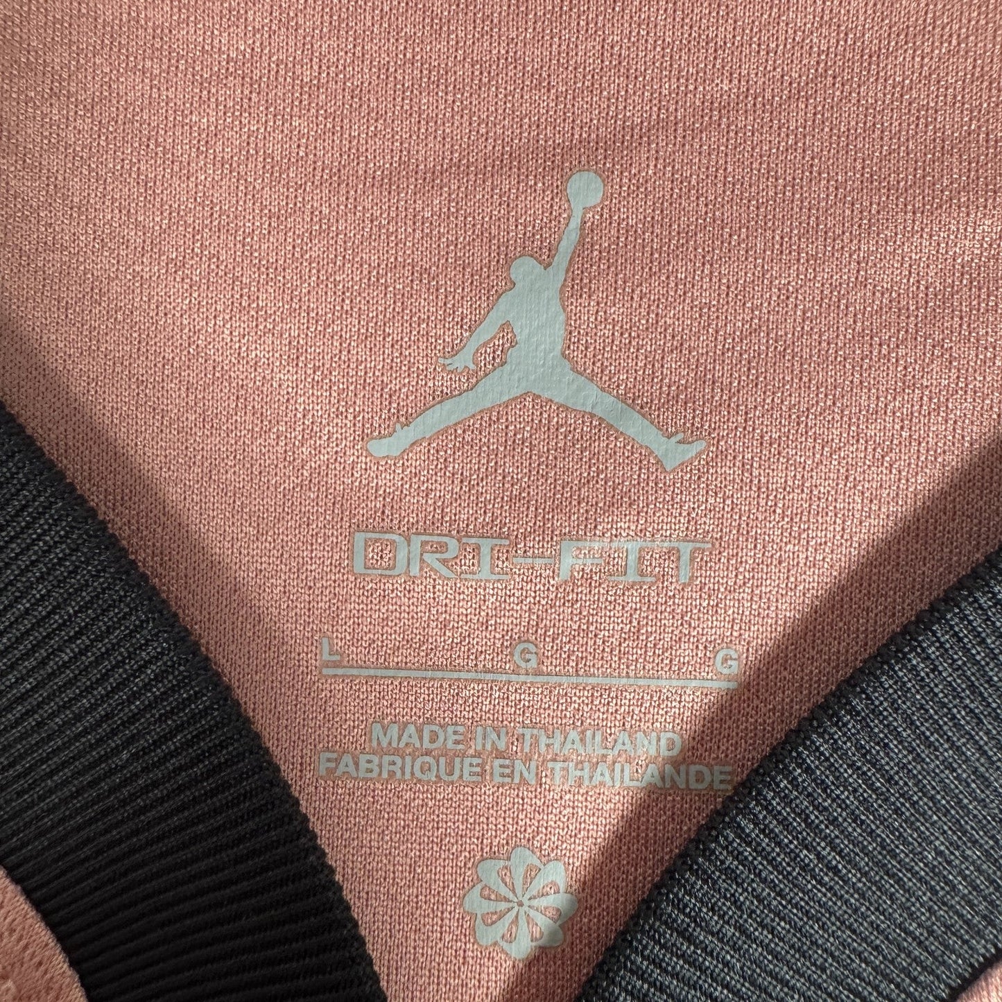 PSG Paris Saint-Germain 2024/2025 Third Football Shirt  Large