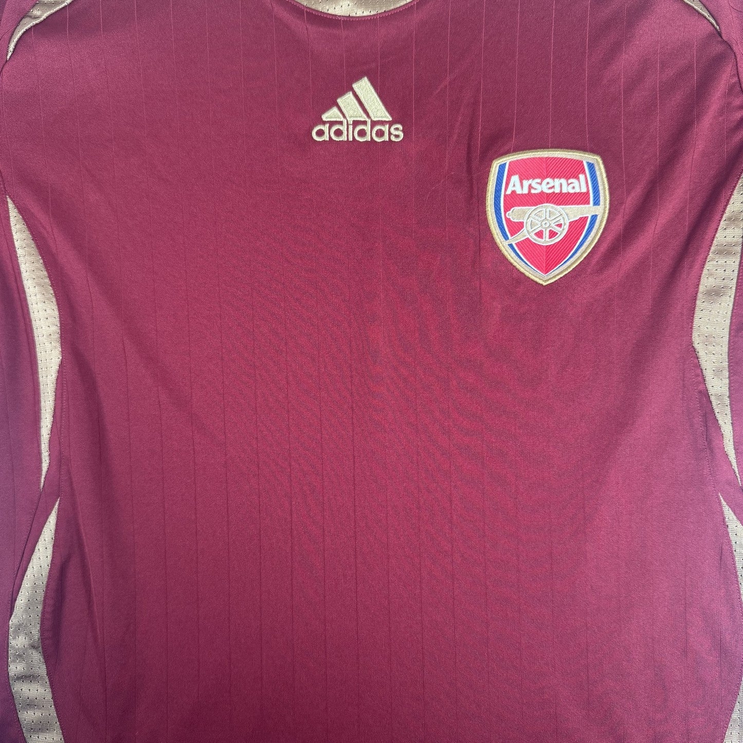Arsenal 2021/2022 Teamgeist Training Football Shirt  Large
