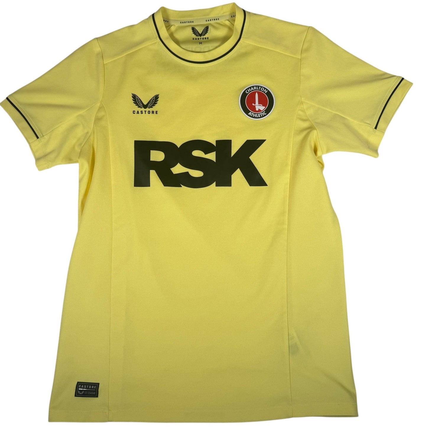 Charlton Athletic 2022/2023 Goalkeeper Football Shirt  Medium