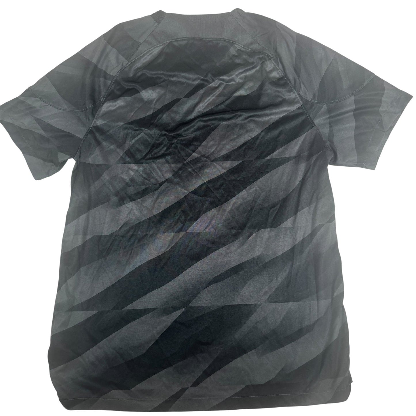 Chelsea 2023/2024 Goalkeeper Football Shirt  XL