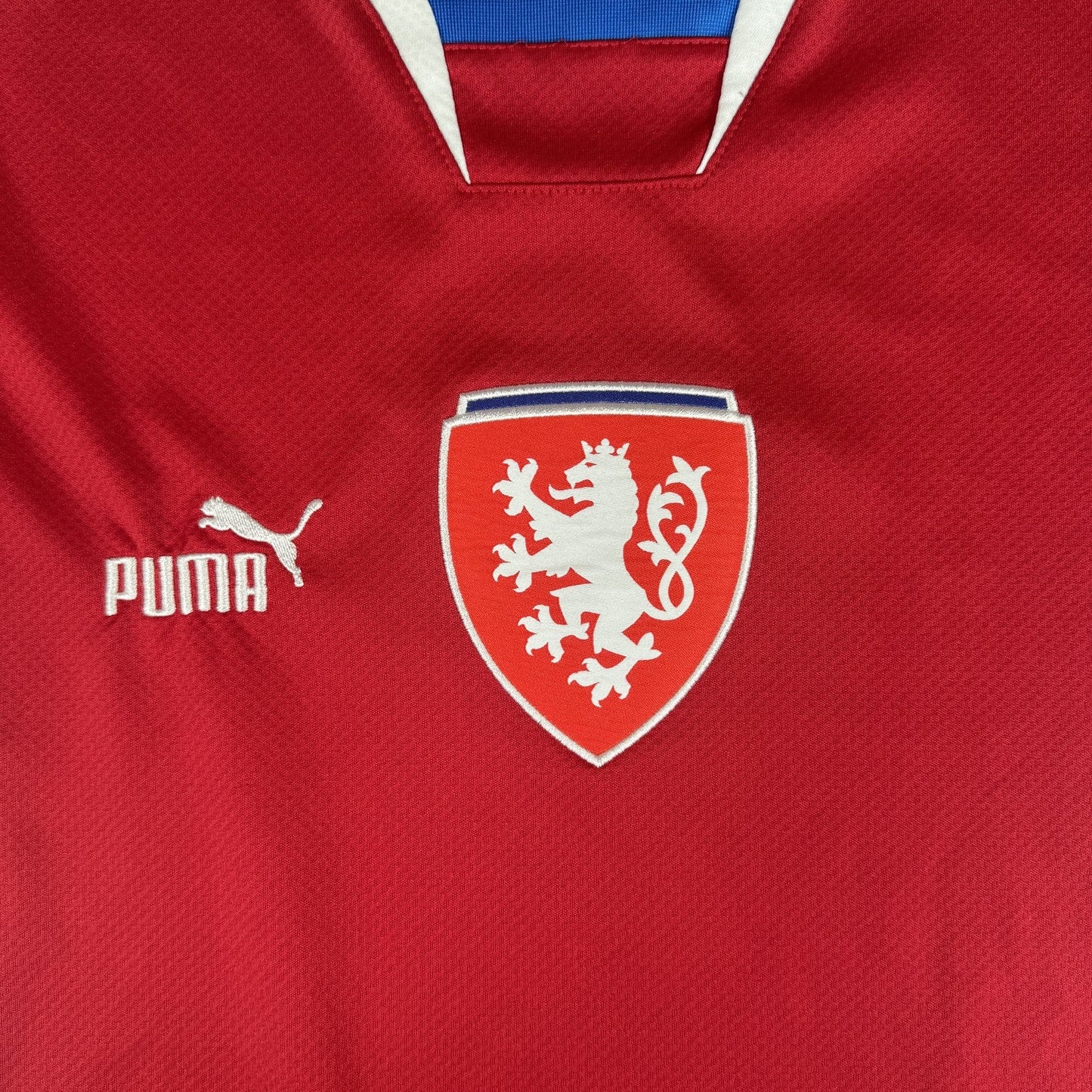 Czech Republic 2022/2023/2024 Home Football Shirt  Small