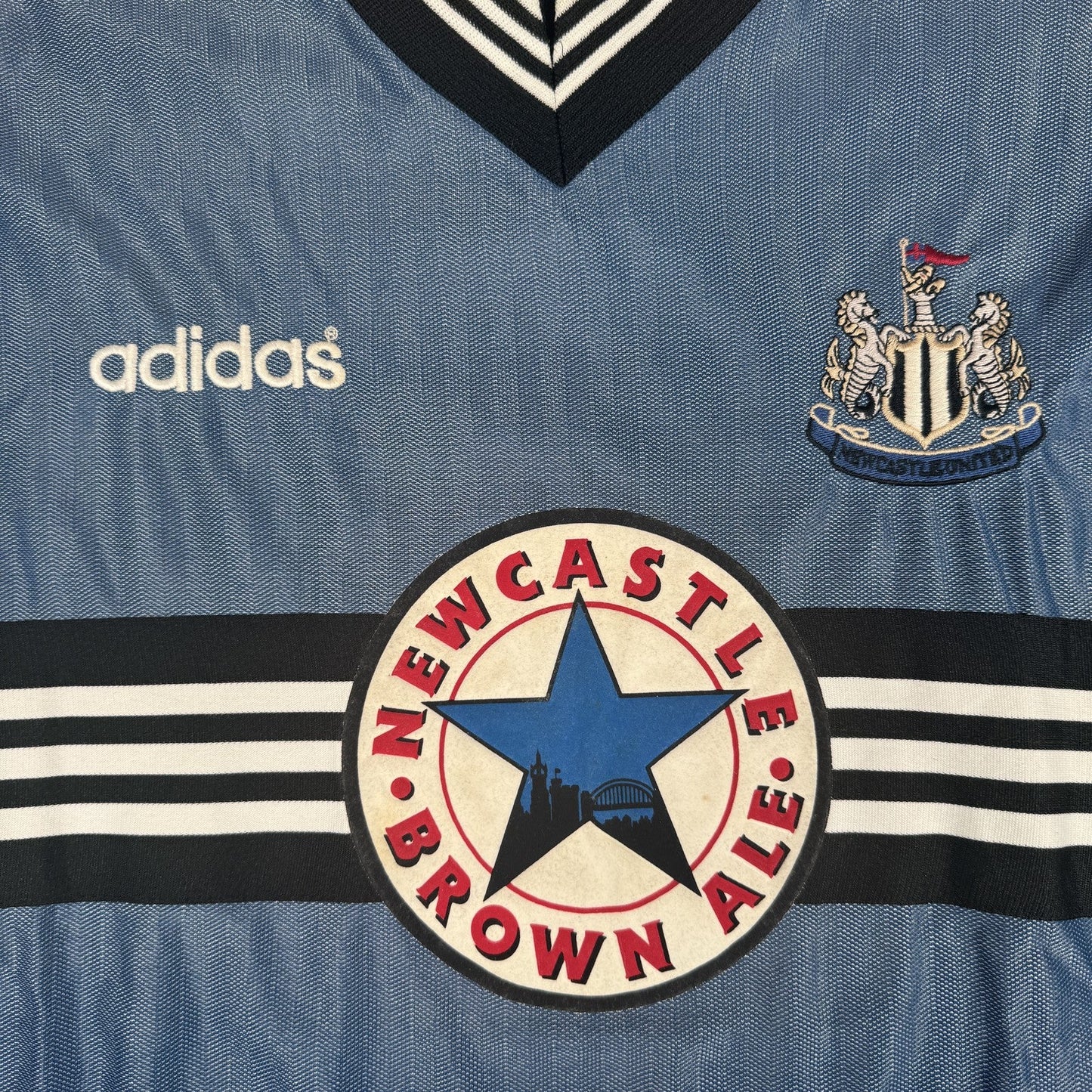 Newcastle United 1996/1997 Away Football Shirt  Large