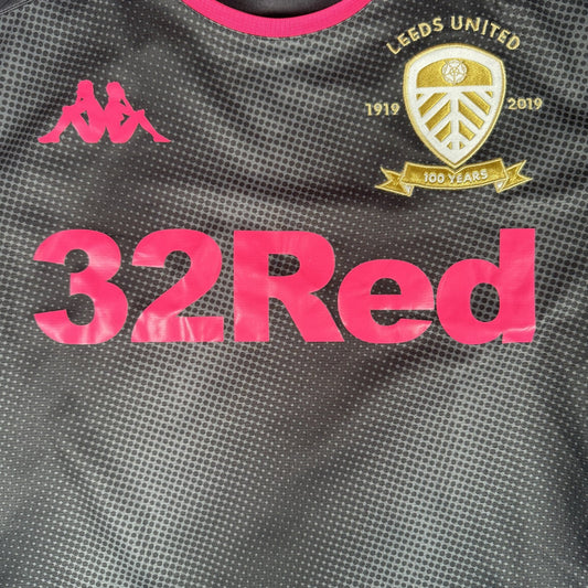 Leeds United 2019/2020 Away Football Shirt  Small