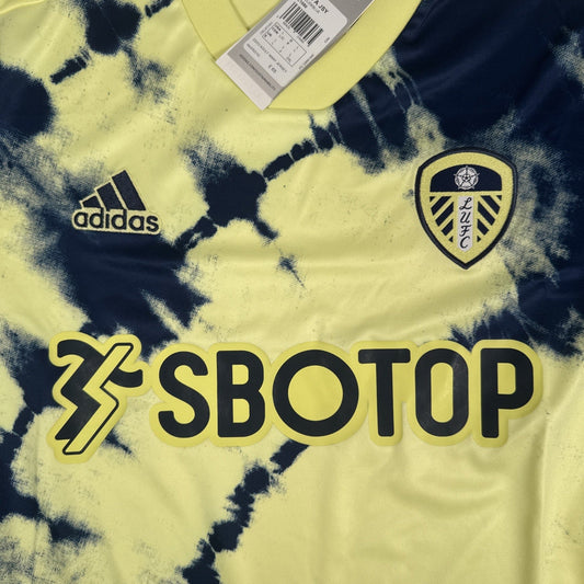 Leeds United 2022/2023 Away Football Shirt  Large BNWT