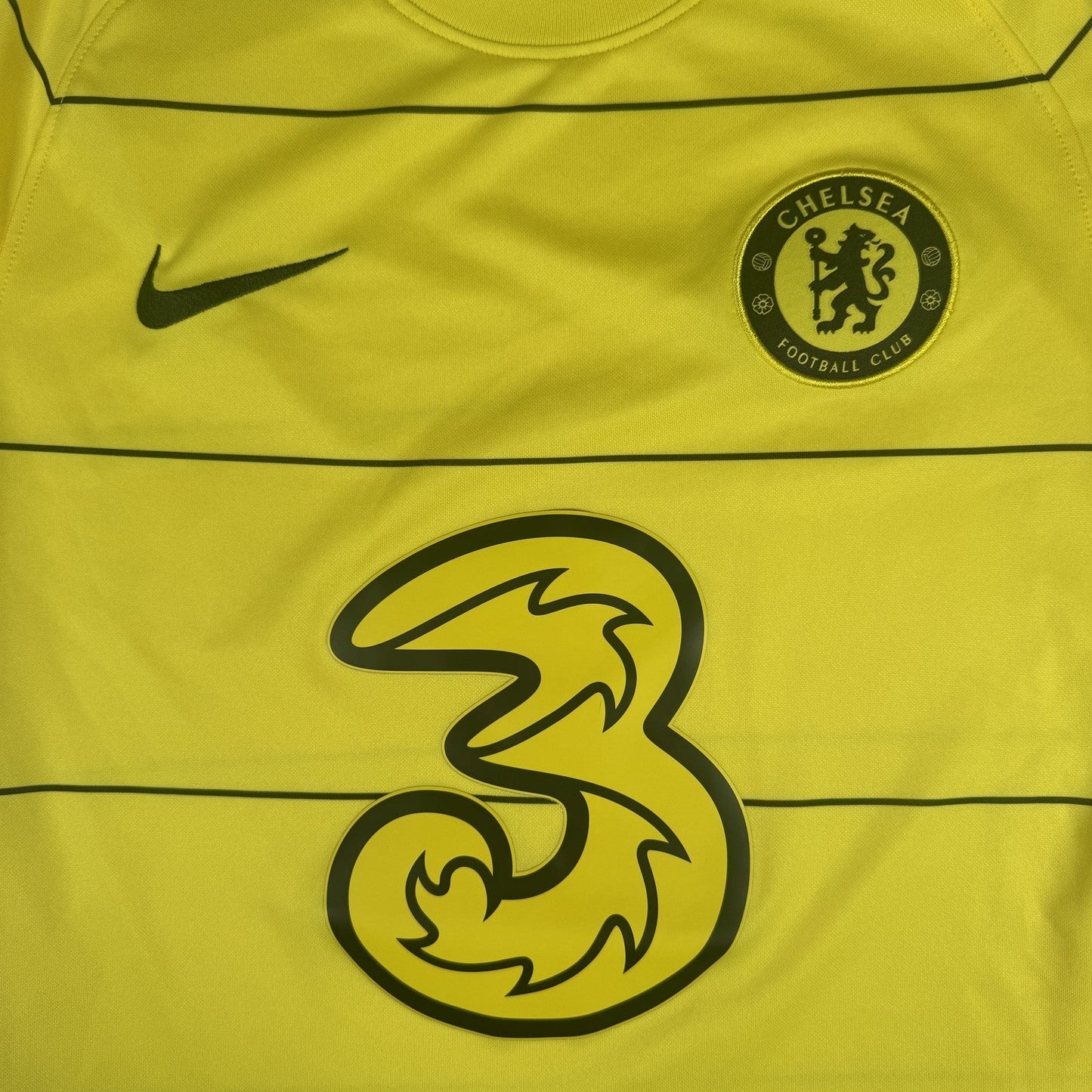 Chelsea 2021/2022 Away Football Shirt  Medium