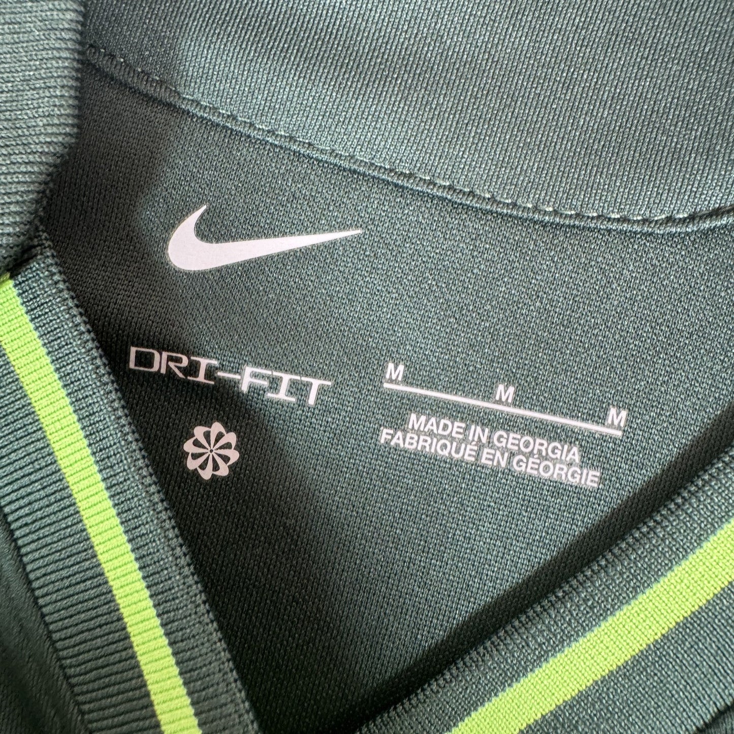 Vfl Wolfsburg 2021/2022 Away Football Shirt  Medium