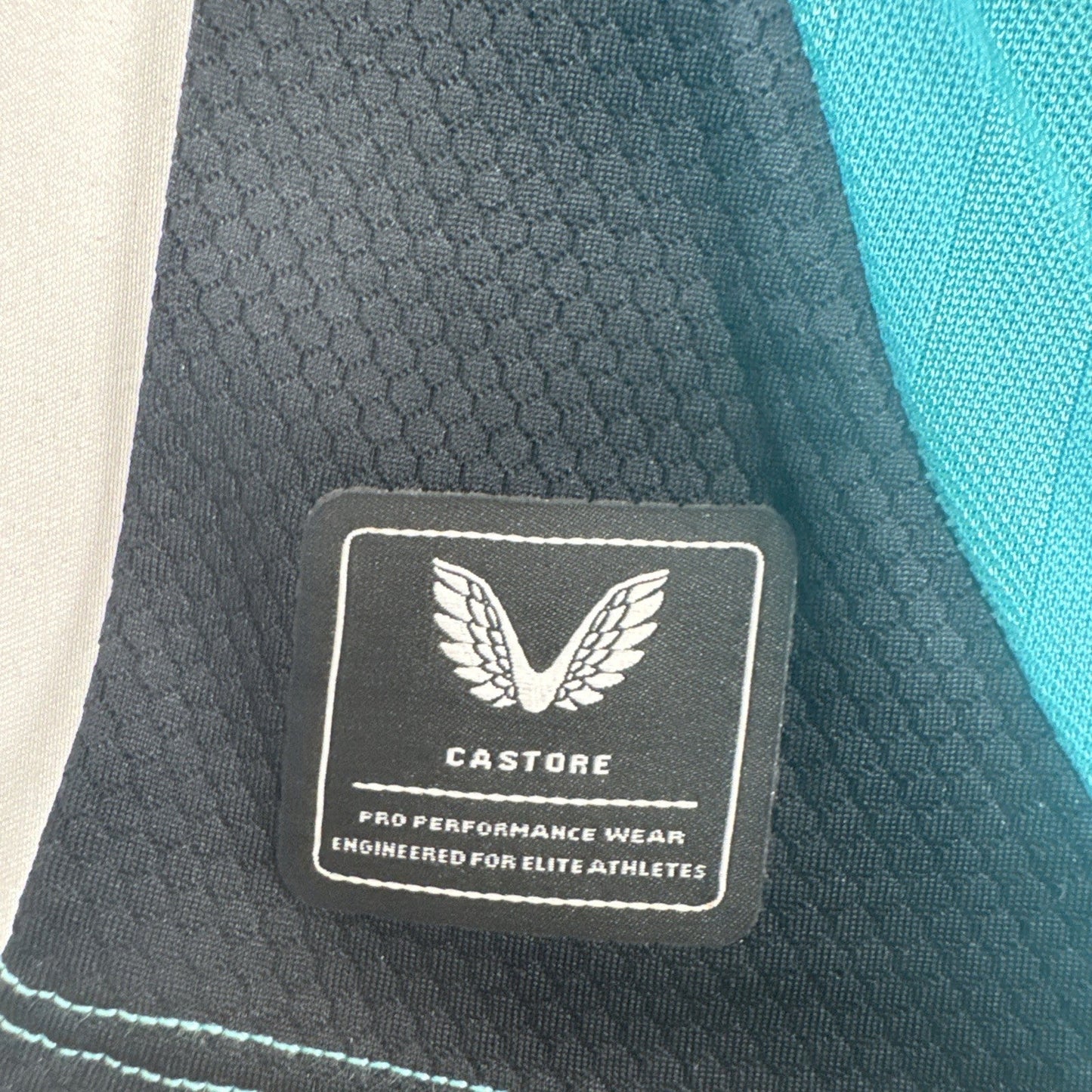 Wolverhampton Wolves 2021/2022 Goalkeeper Football Shirt Medium Pro Version BNWT