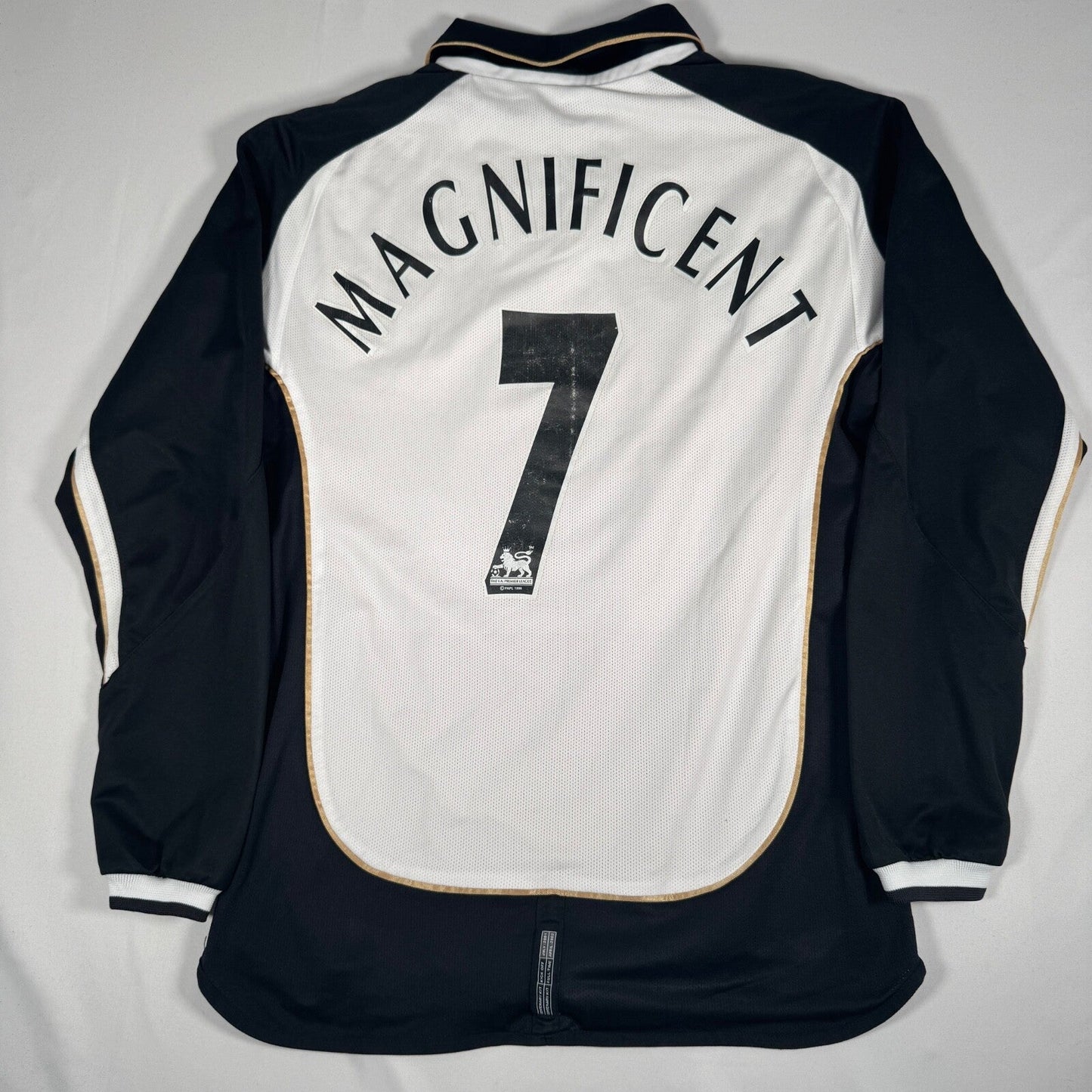 Manchester United 2001/2002 Away Football Shirt Long Sleeve  Medium