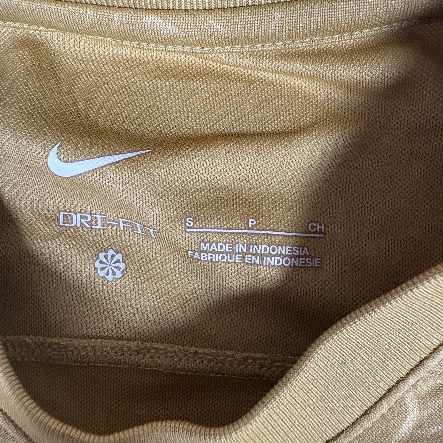 Barcelona 2022/2023 Away Football Shirt  Small