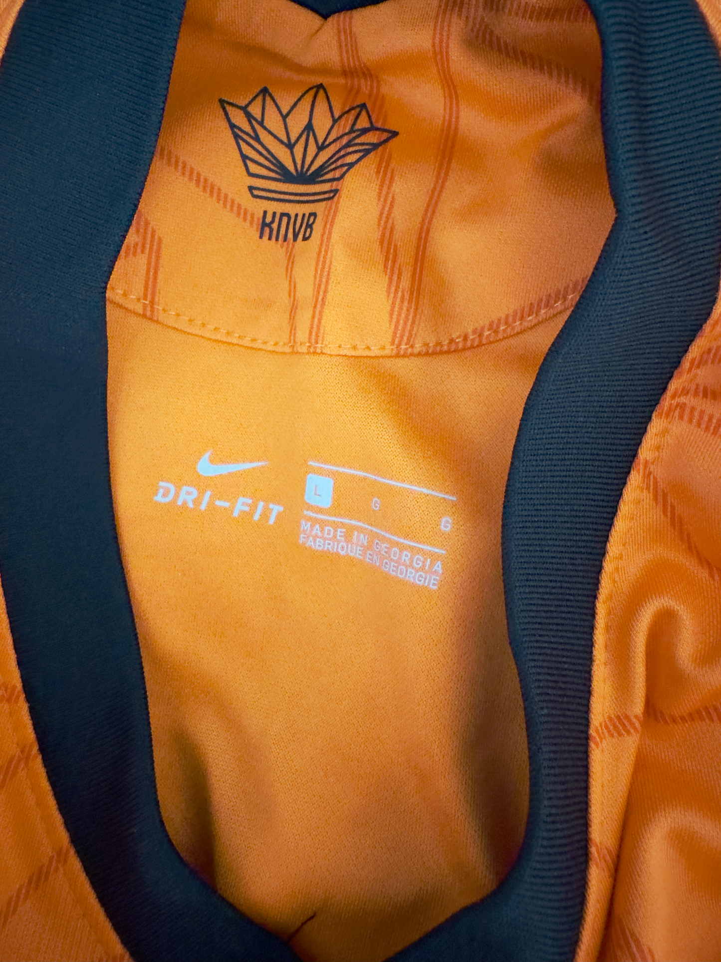 Netherlands 2020-22 Home Shirt - Size L (M Fit)