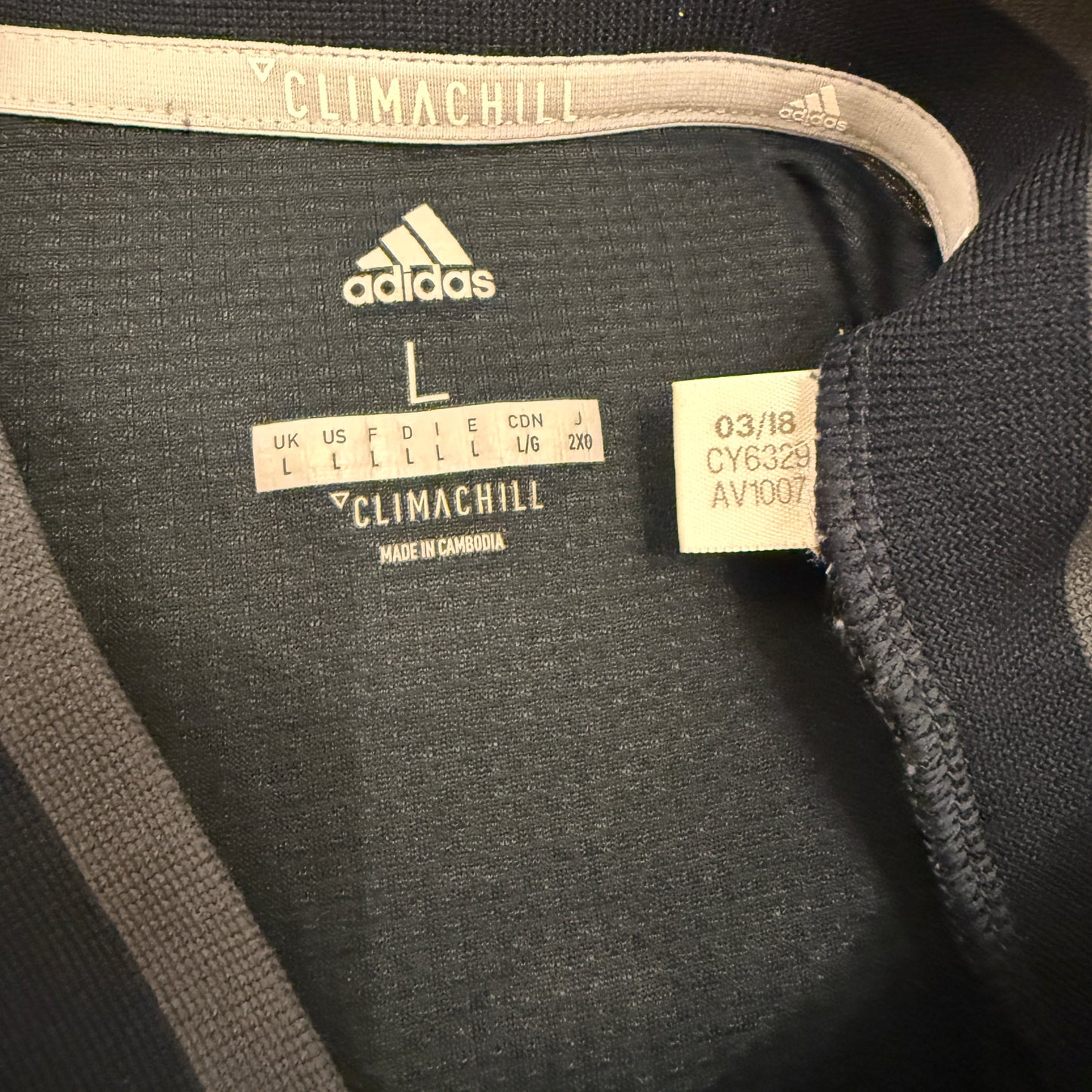 Real Madrid 2018/2019 Climachill Away Shirt - Large - Modric 10