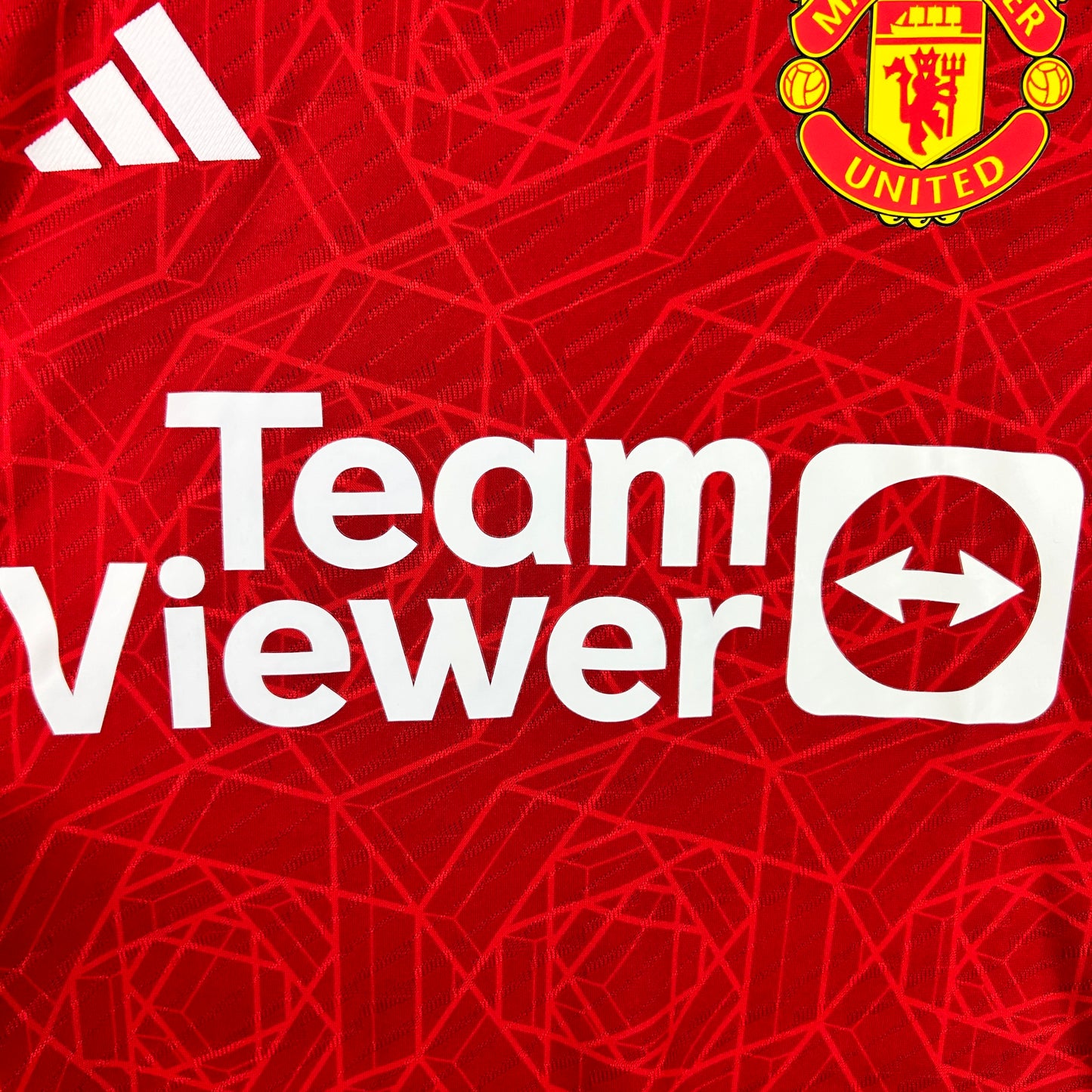 Manchester United 2023/2024 Match Issue Home Shirt - Mainoo 37