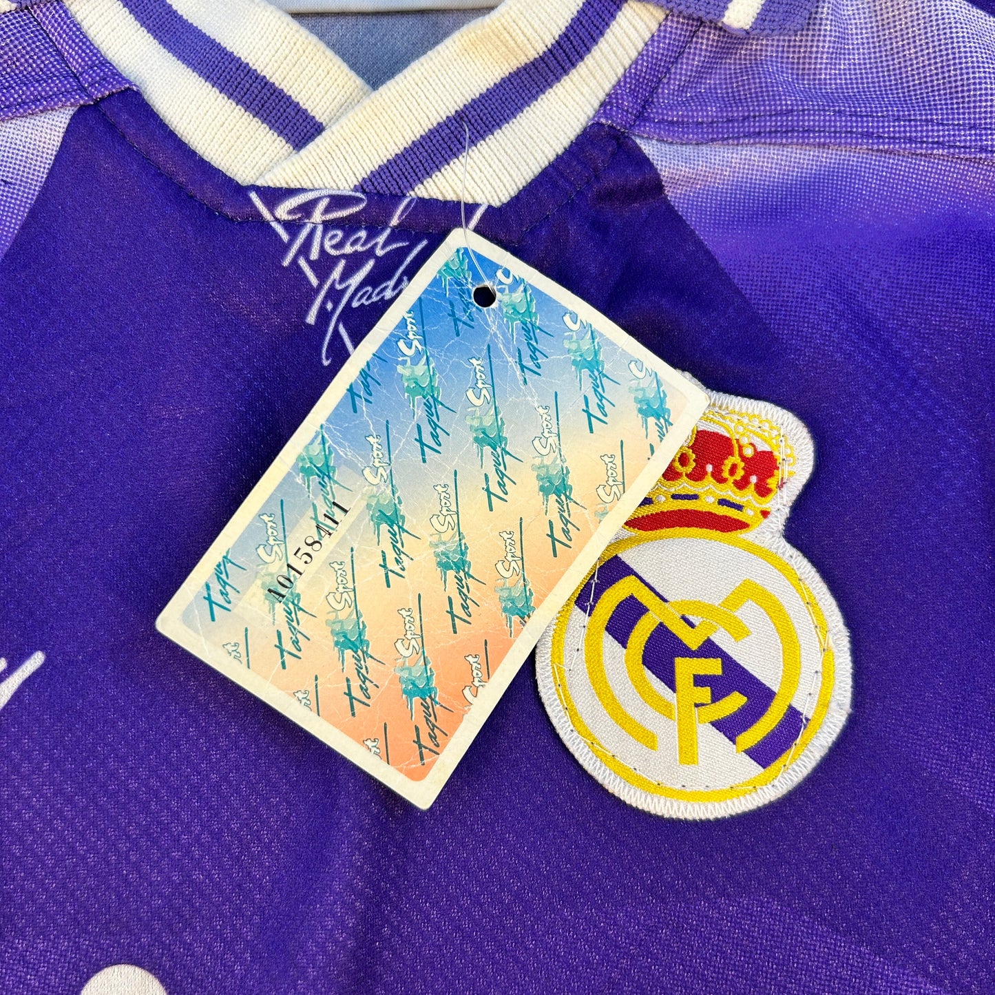 Real Madrid 1994-1995 Youth Tagay Away Shirt