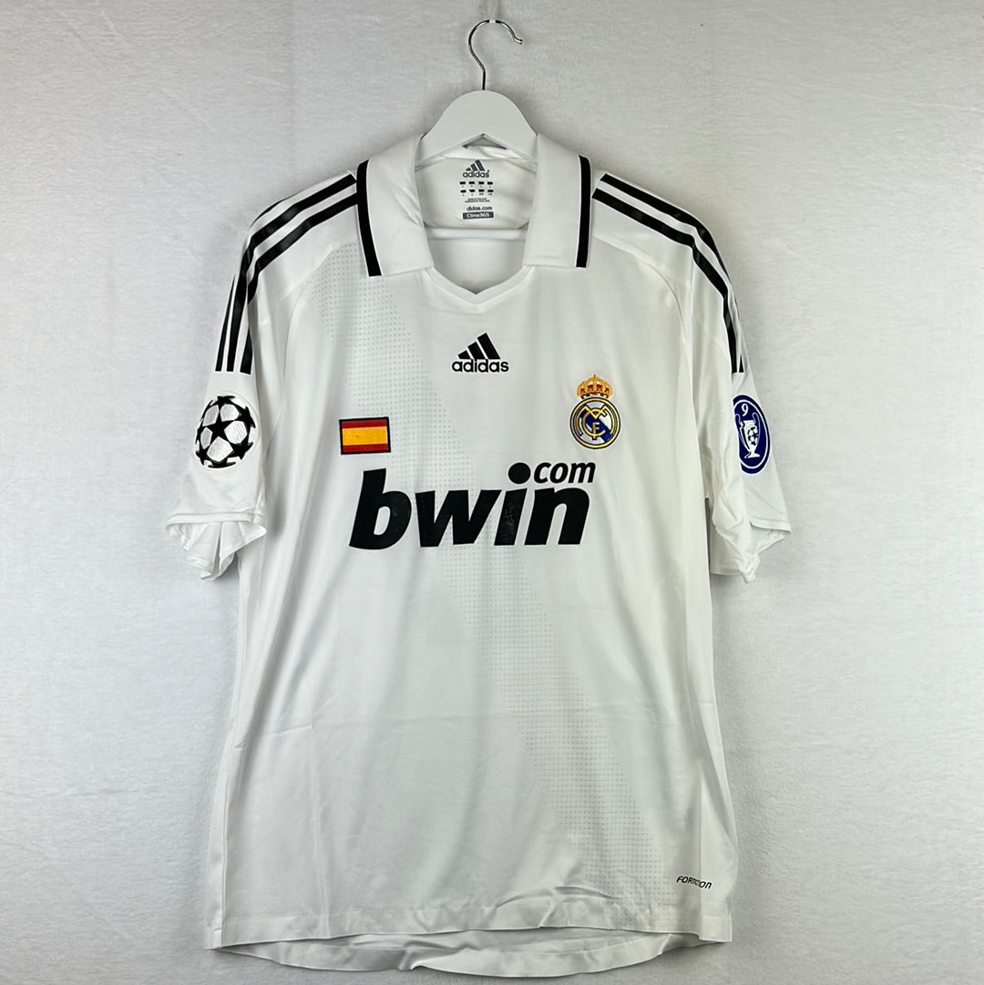 Real Madrid 2008/2009 Player Issue Home Shirt - V Nistelrooy 17 - Champions League