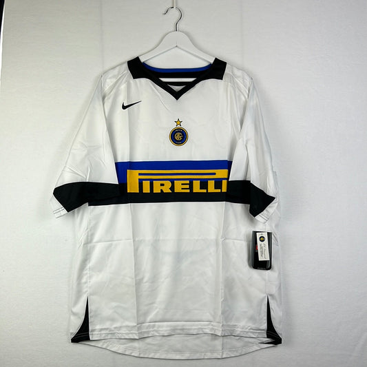 Inter Milan 2005/2006 Away Shirt