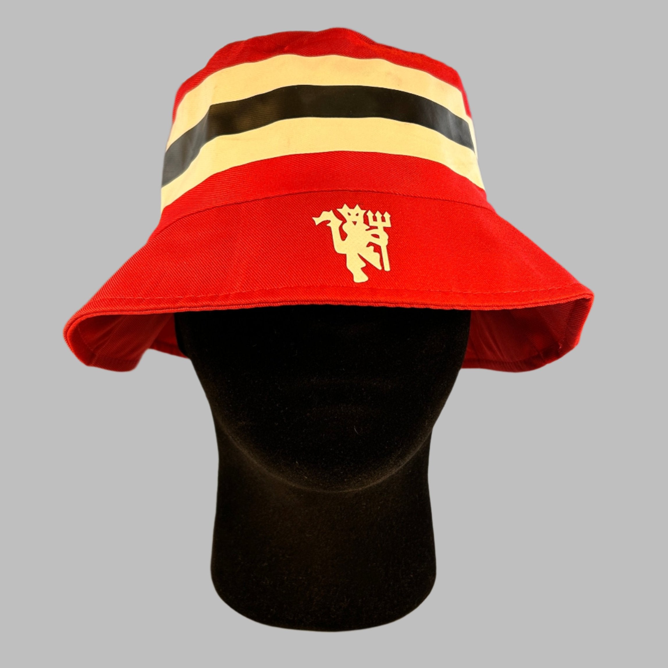 Man utd bucket hat online