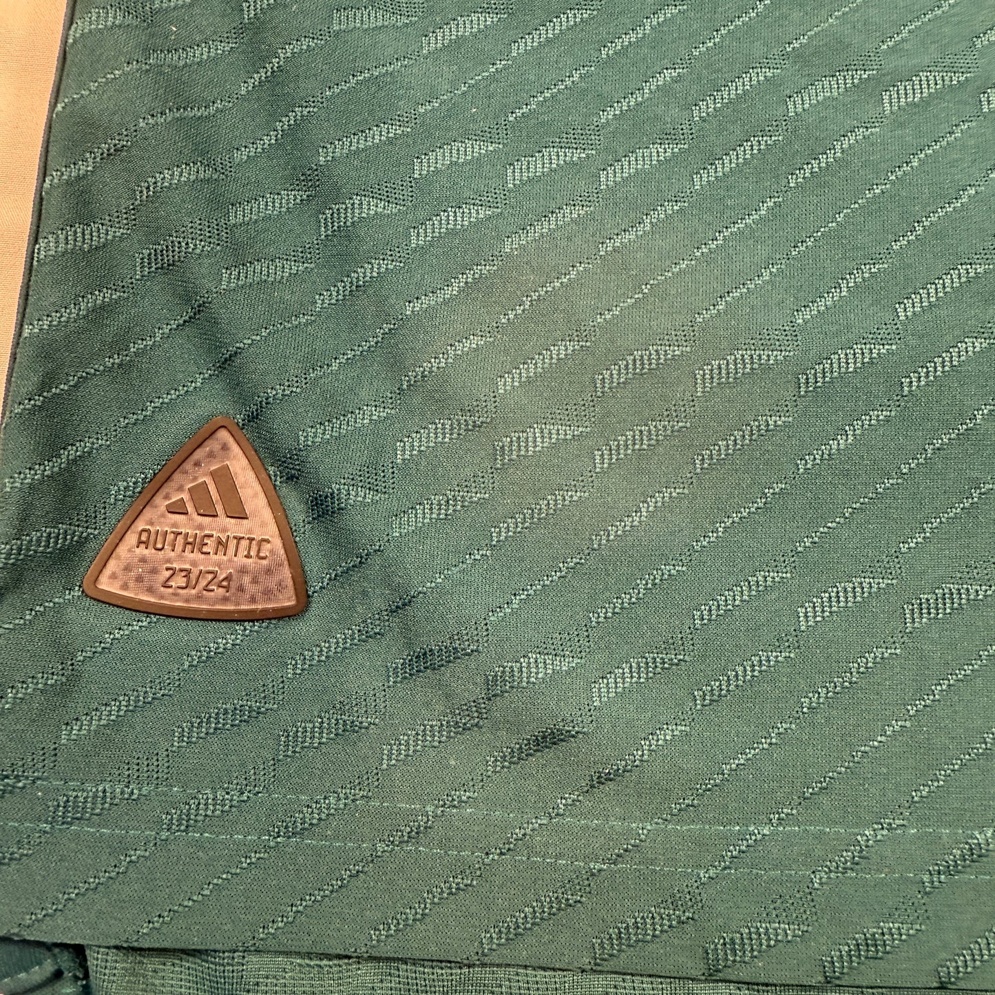 Arsenal 2023/2024 Player Issue Away Shirt - P Code