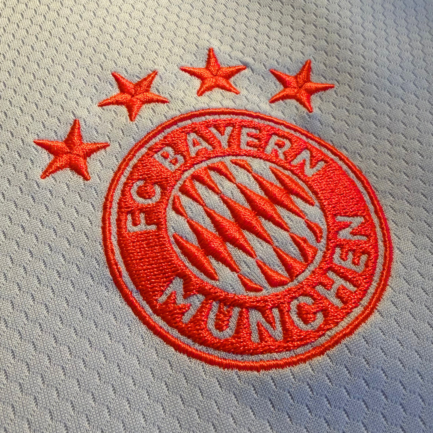 2020-21 Bayern Munich Away Shirt - S