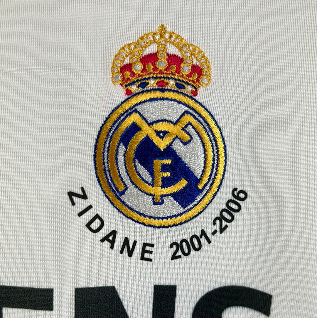 Real Madrid 2005/2006 Player Issue Home Shirt - Beckham 7 - Zidanes Last Game