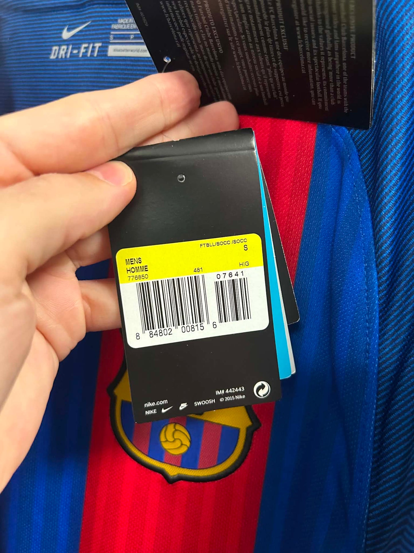 Barcelona 2016-2017 Home Football Shirt (BNWT) S