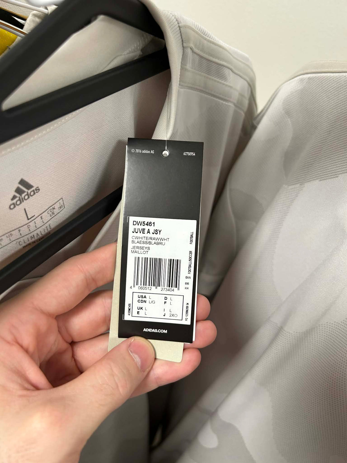 Juventus 2019-2020 Away Football Shirt (BNWT) L