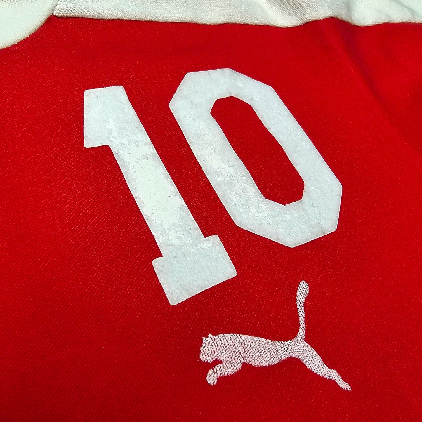 80s/90s Vintage Football Shirt (M) Puma # 10