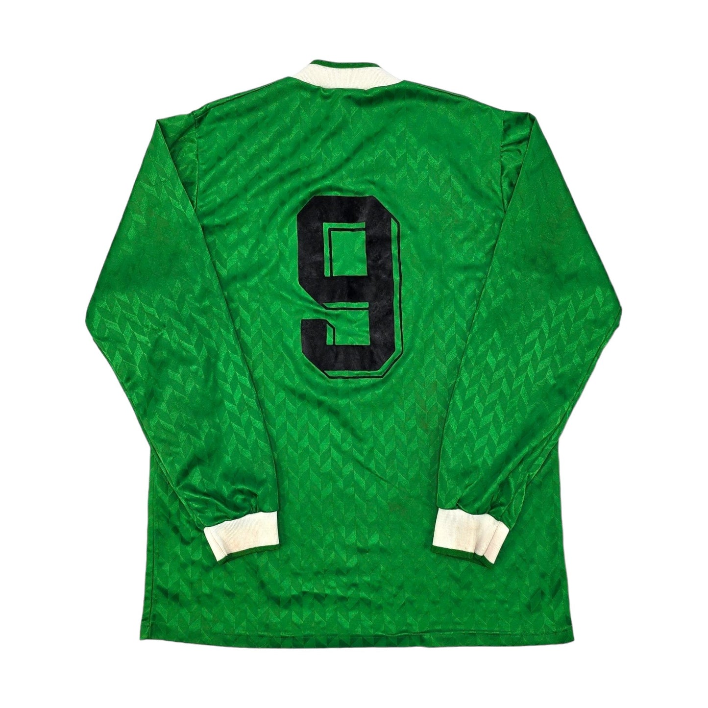 80s/90s Vintage Football Shirt (M) Umbro # 9