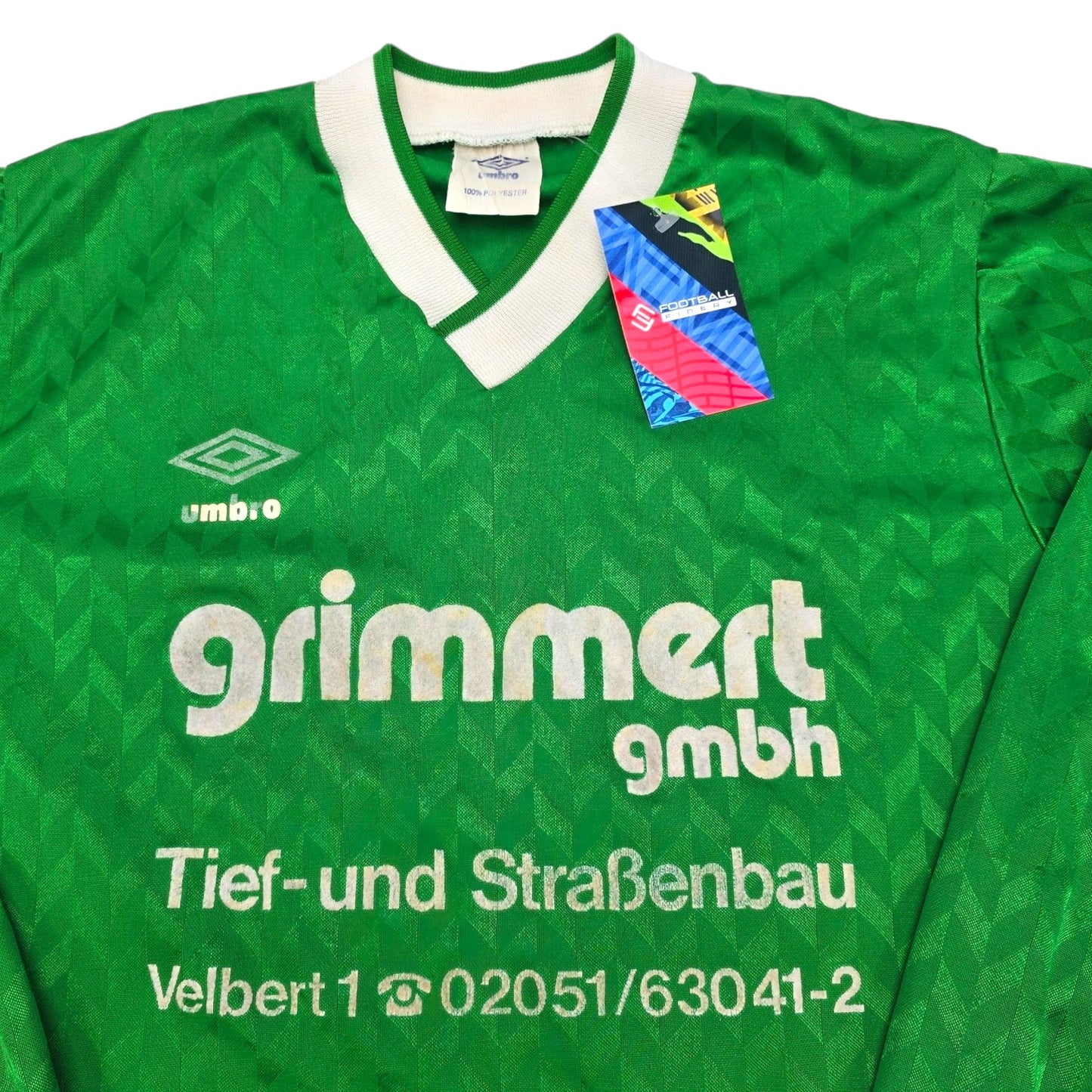 80s/90s Vintage Football Shirt (M) Umbro # 9