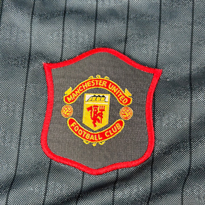 Manchester United 1995-1996 Away Shorts- 30 Inch Waist - 9/10 Condition