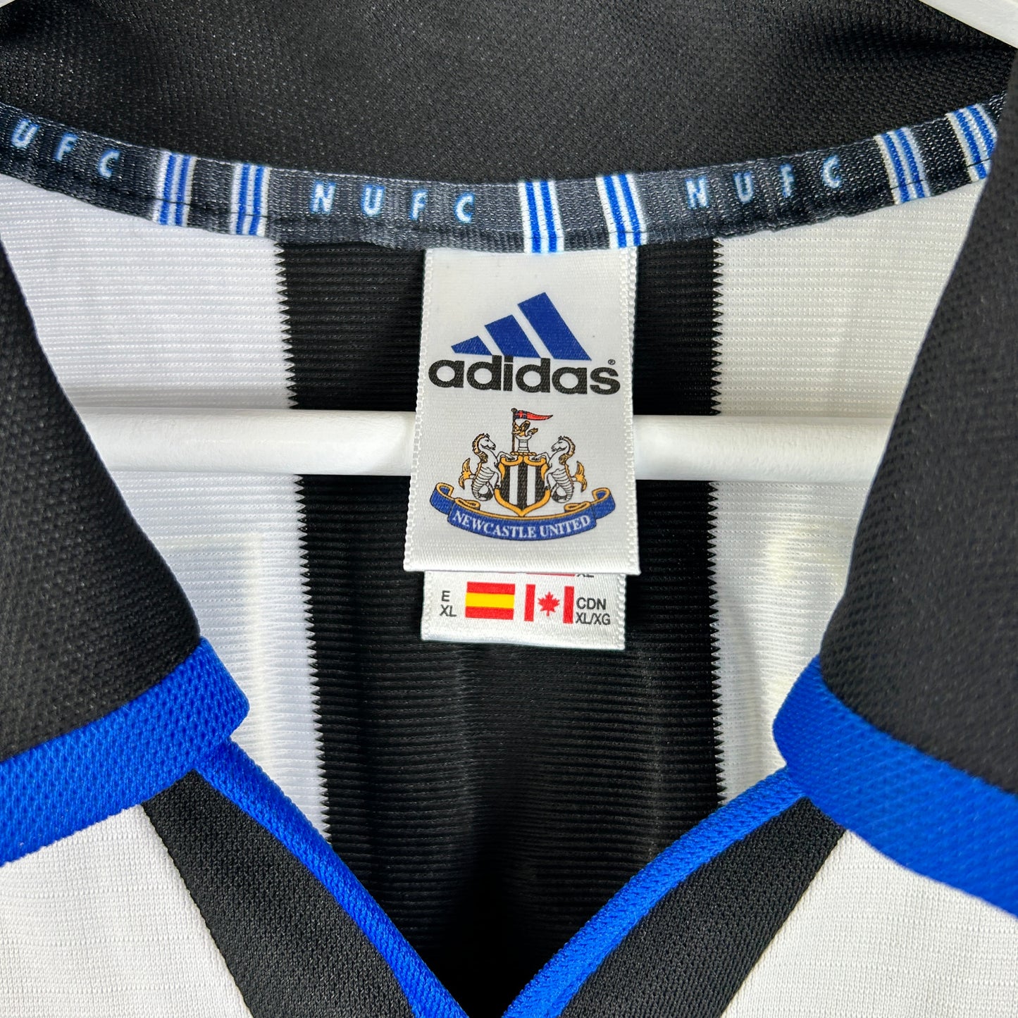 Newcastle United 1999/2000 Player Issue Home Shirt - McClen 19