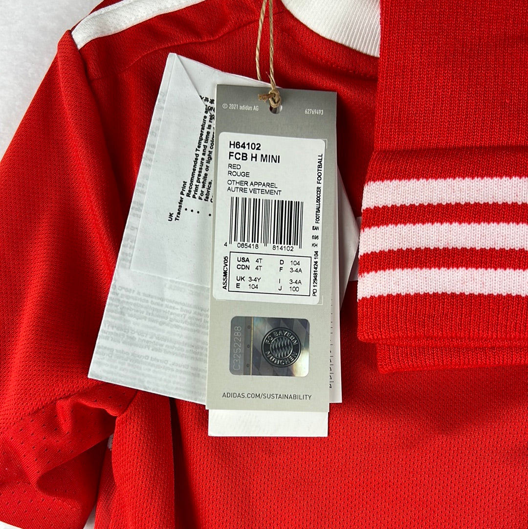 Bayern Munich 2022-2023 Home Shirt, Shorts & Socks - 3-4 years - New with Tags
