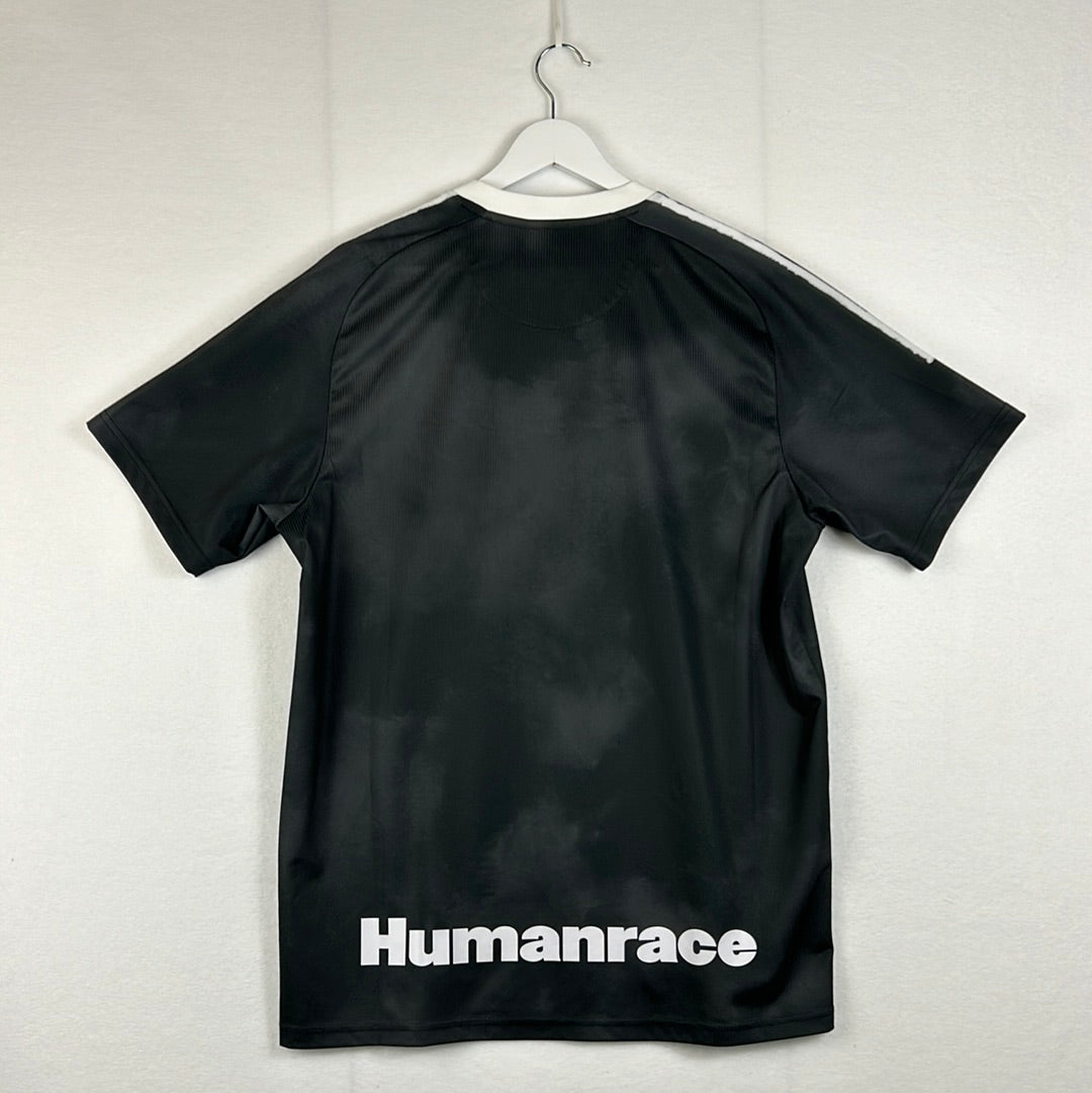 Real Madrid Human Race Shirt - Large - GJ9110