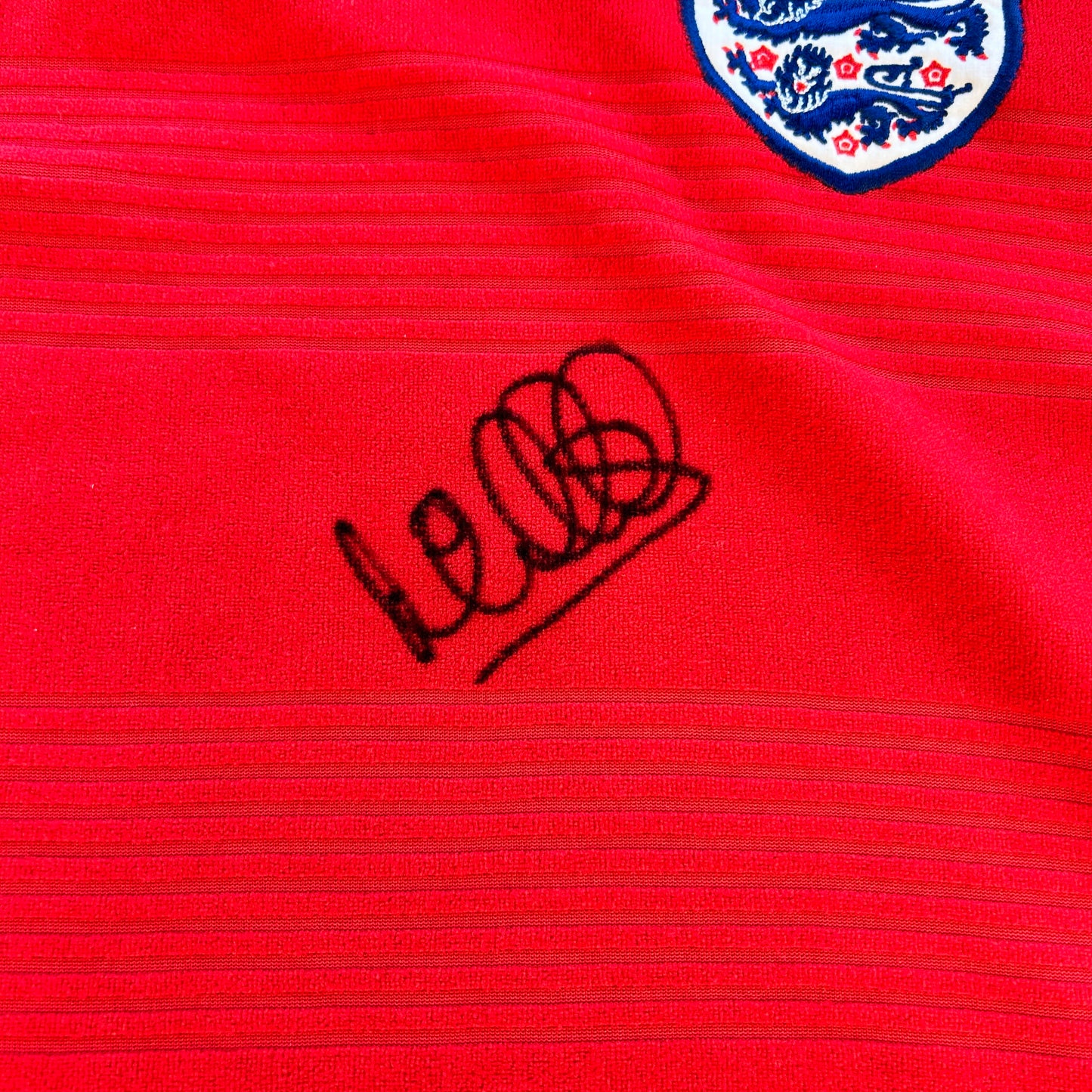 England 2000 Away Shirt - Signed By Micheal Owen - BNWT