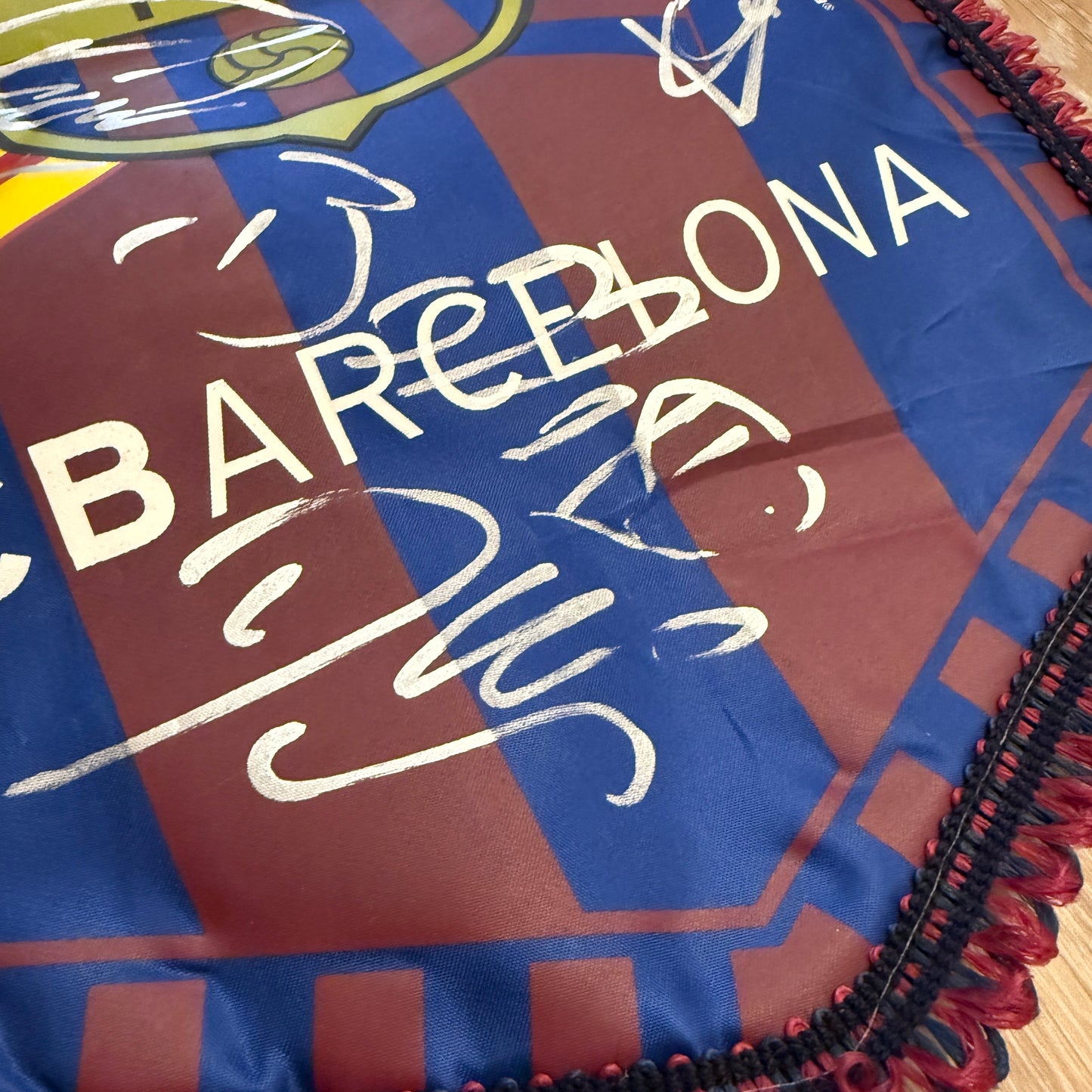 Vintage Barcelona Signed Pennant - Ronaldinho & More