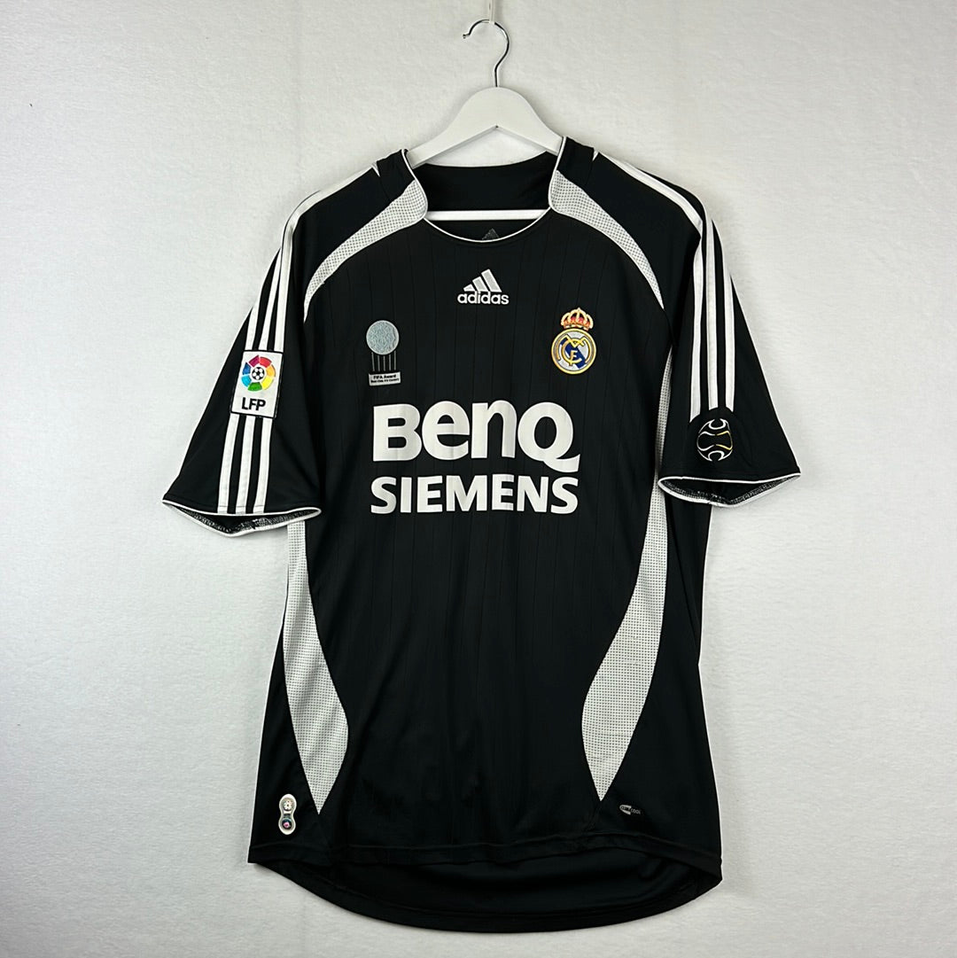 Real Madrid 2006-2007 Away Shirt