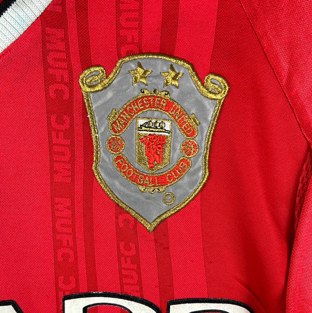 Manchester United 1999 European Home Shirt - Medium - Very Good Condition