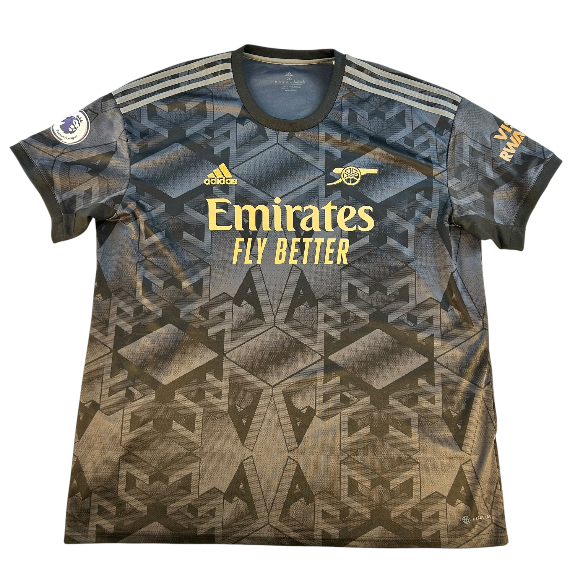 Arsenal 2022/2023 Away Shirt front